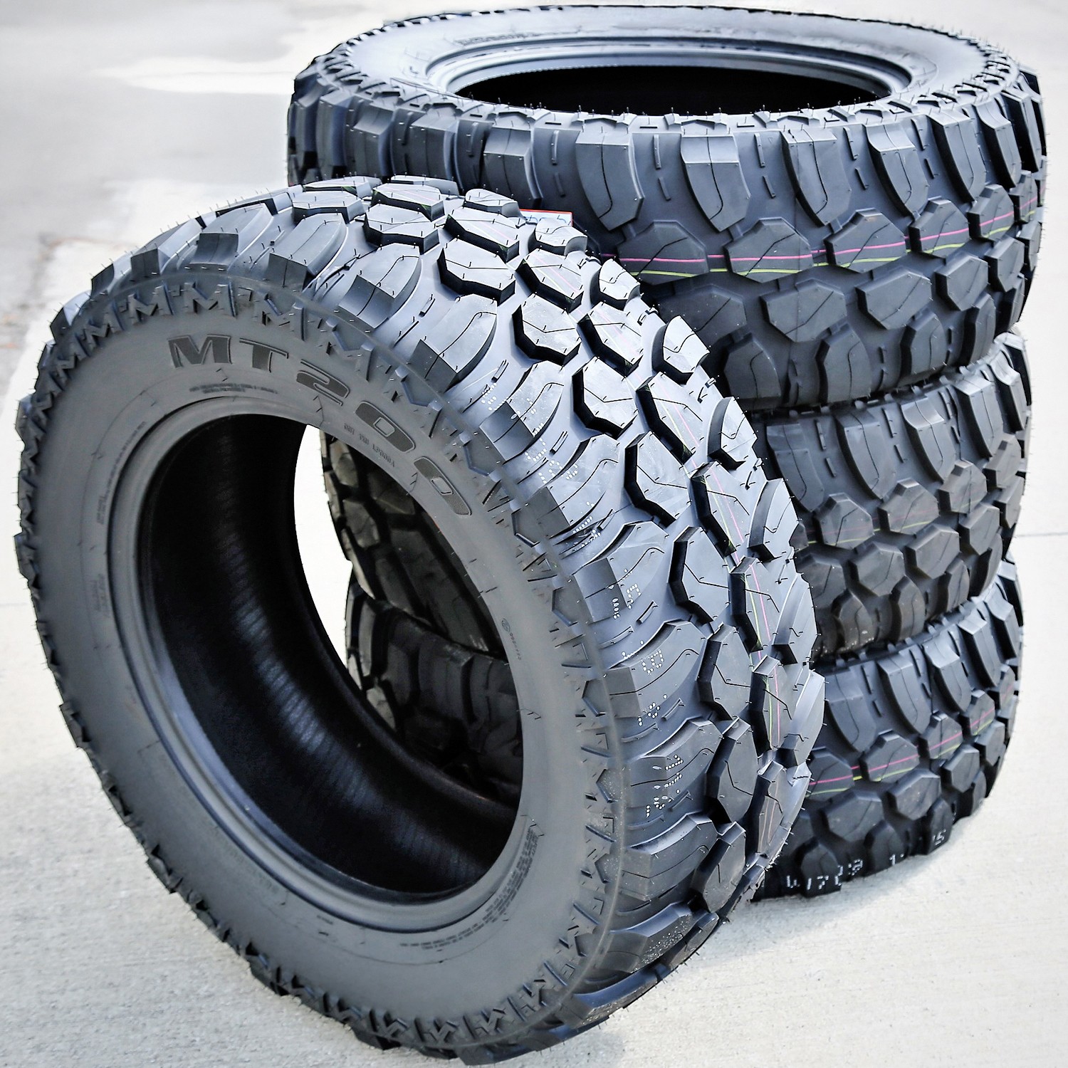 Suretrac MT200 275/70R18 125/122Q E 10 Ply Light Truck Mud Tire