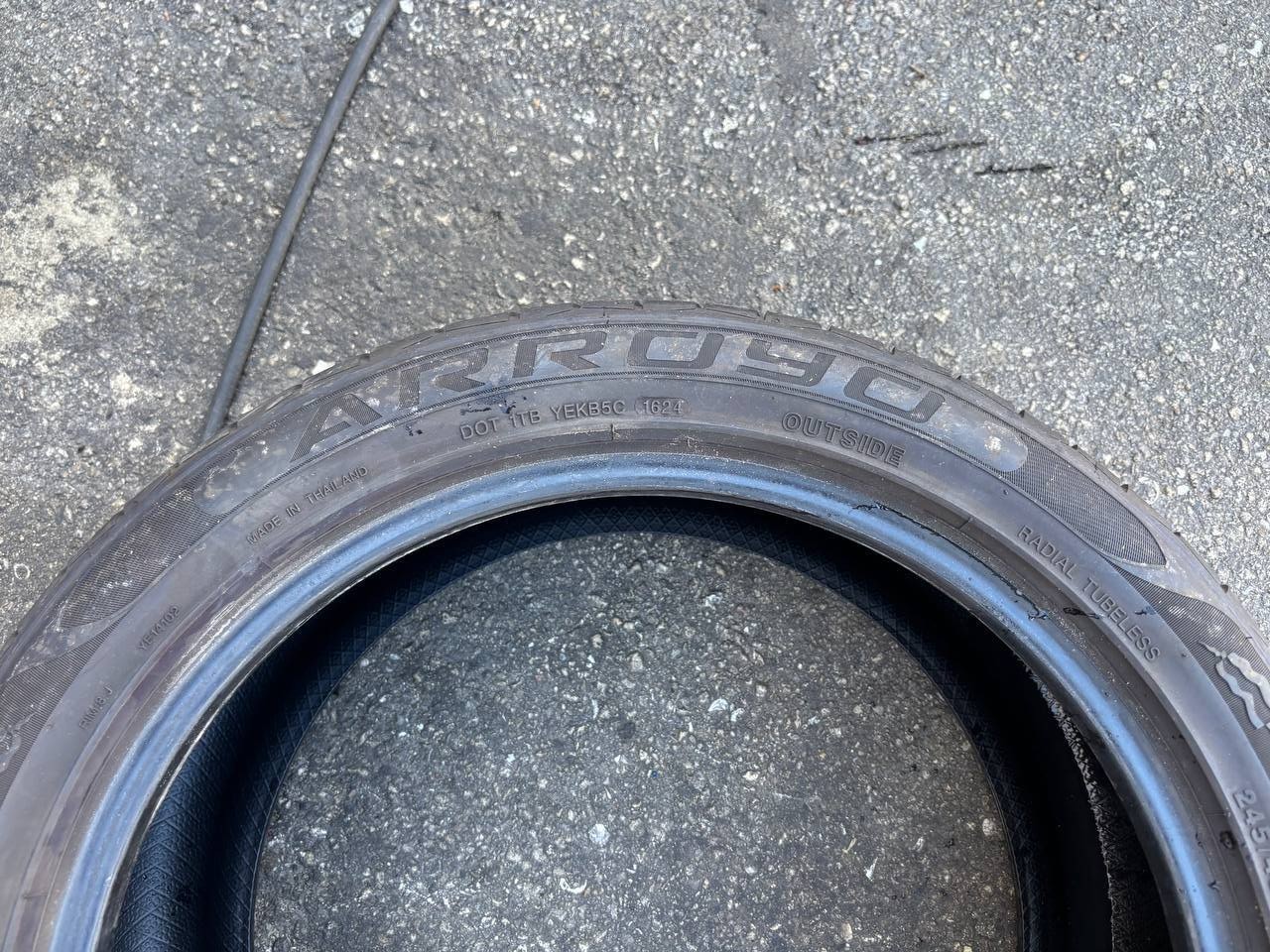 Arroyo Grand Sport A/S 245 45ZR19 102w Tread Depth 9/32