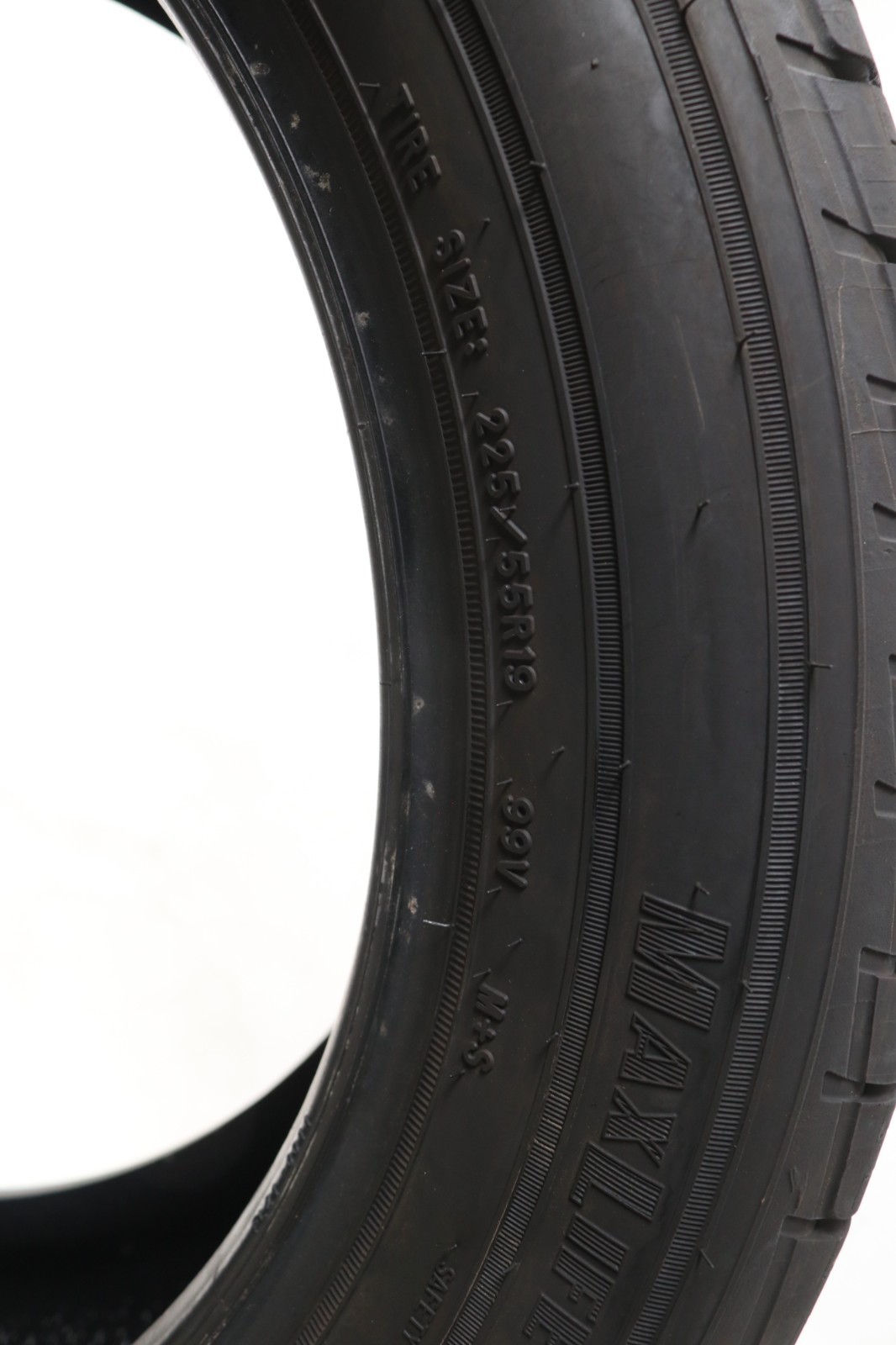 Set of 4 Used 225/55R19 Goodyear Assurance MaxLife – 99V – 11-12/32 No Repairs