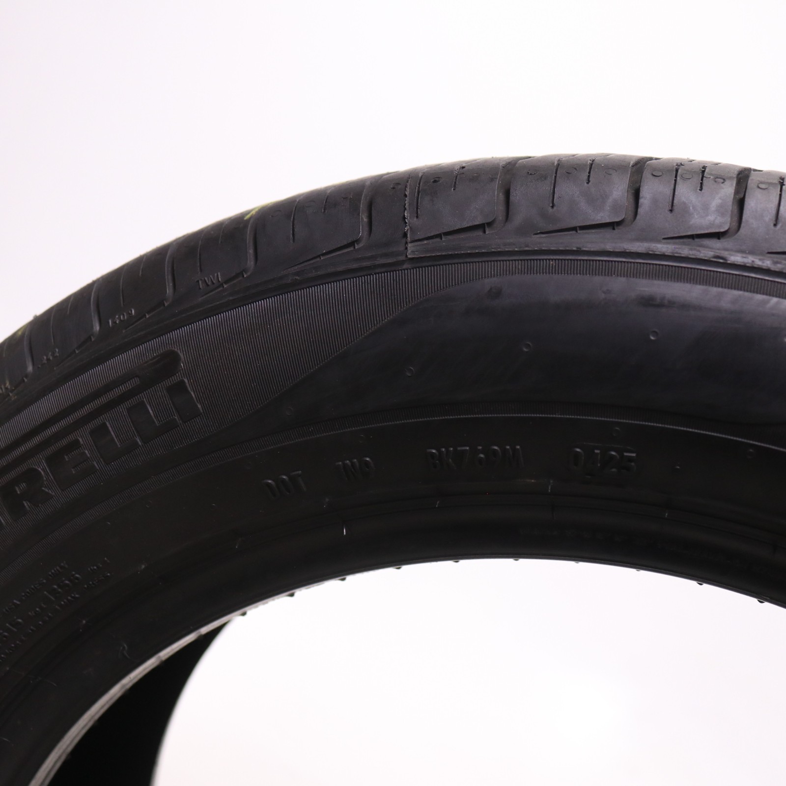 Set of 4 Used 205/55R16 Pirelli P4 Persist AS Plus – 91H – 11-11.5/32