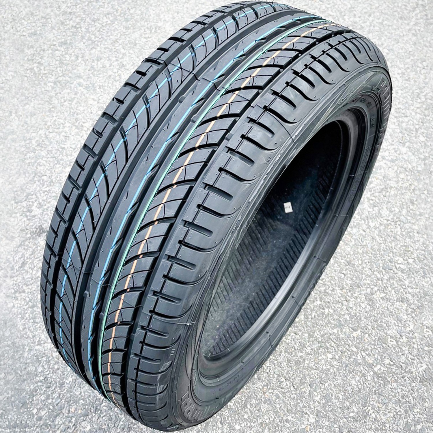 4 Tires Premiorri Solazo 195/60R15 88V Performance