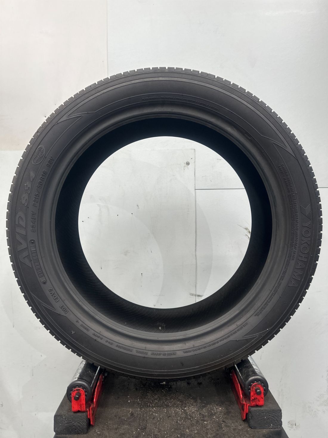 1 Yokohama Avid S34 Used Tire P215/50R18 2155018 215/50/18 7/32