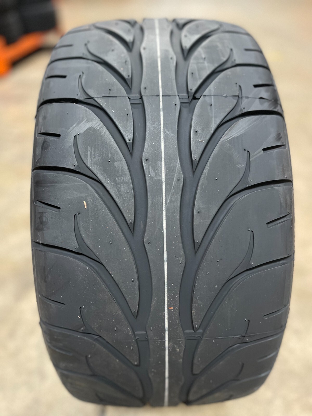 8 New 275/35R18 KENDA KR20A Vezda UHP 300AA DRIFT SUMMER Tires 2753518 275 35 18