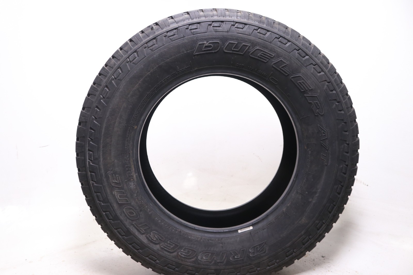 Set of 2 Used LT 275/70R18 Bridgestone Dueler A/T RH-S – 125/122R – 7.5-8.5/32