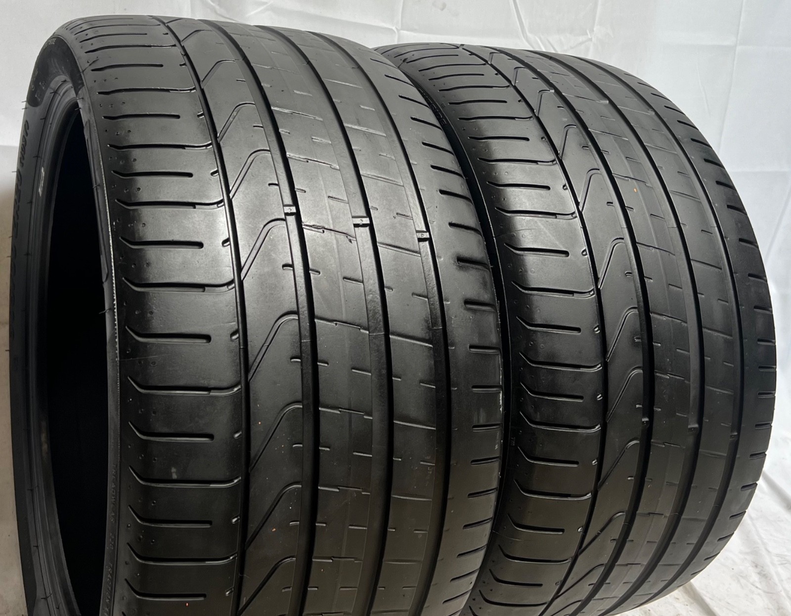 2 – NO REPAIRS 305/30ZR20 XL (103Y) Pirelli P Zero (N0) Porsche OEM – 6163