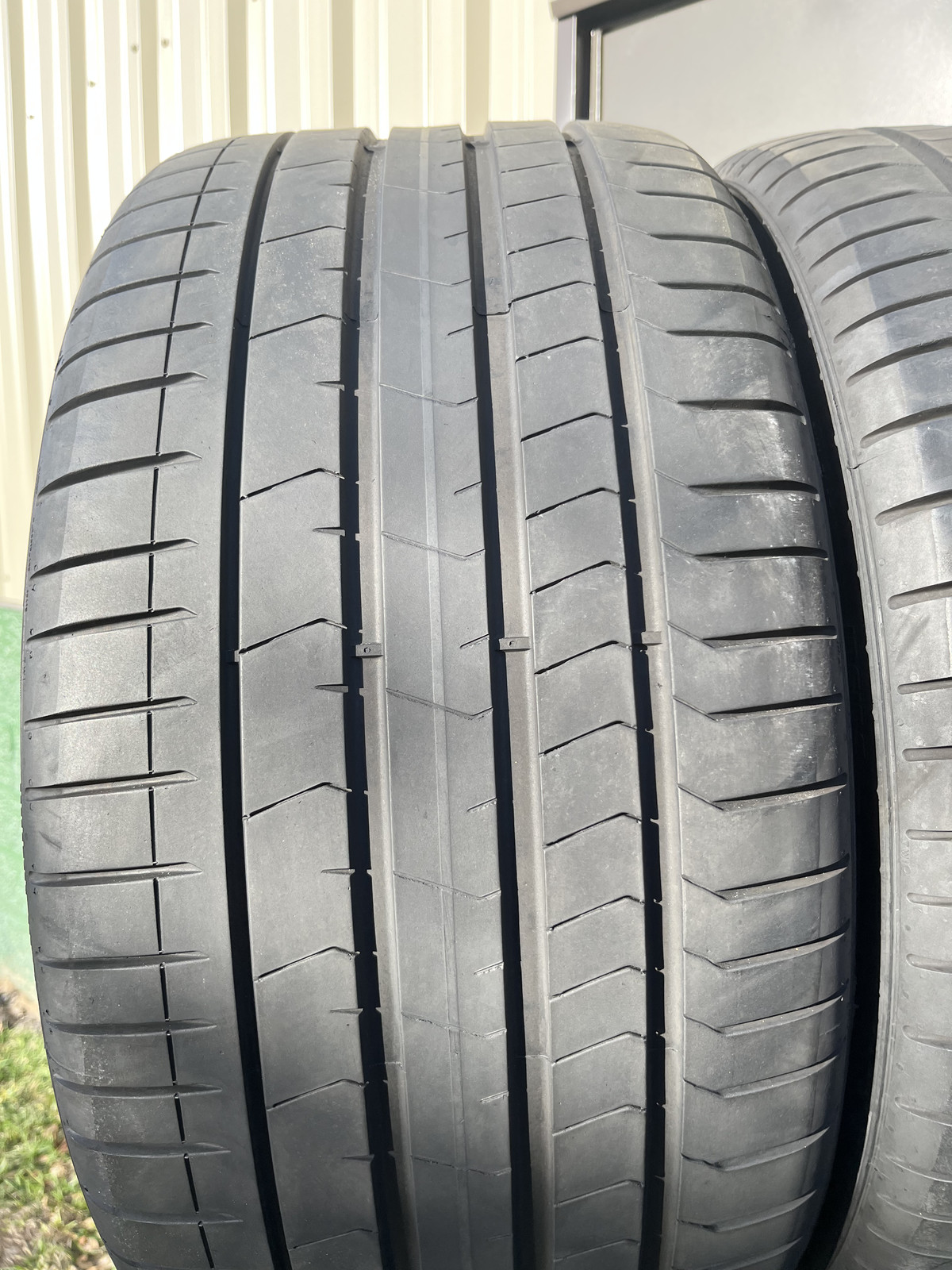 Set Of 2 Tires Pirelli P Zero PZ4 Run Flat ★ BMW 315/35R21 111Y DOT.1625 7.5/32