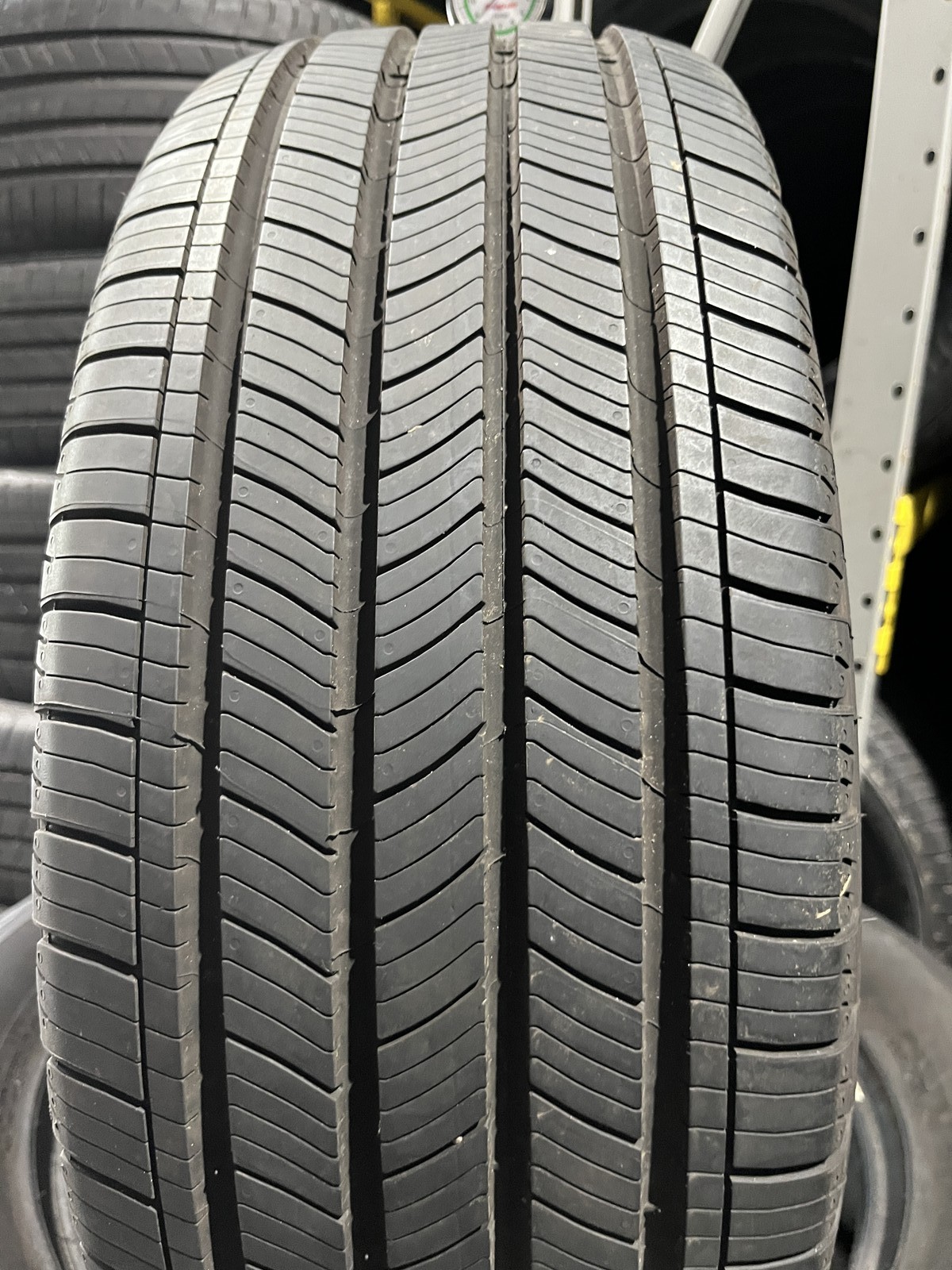 1 Tire Michelin Primacy A/S 235/55R19 101V DOT.5025 8.75/32