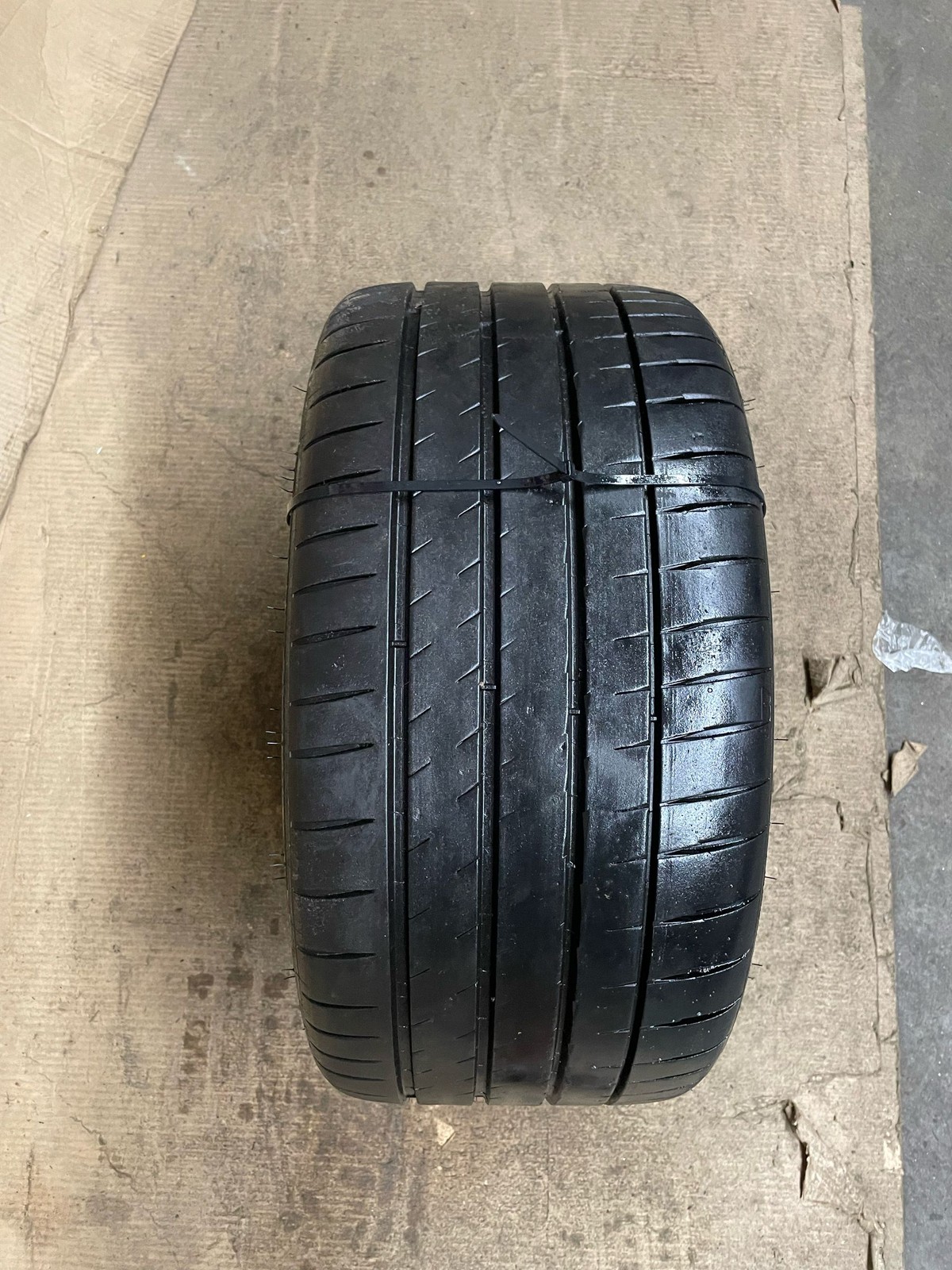 Michelin Pilot Sport 4S 265/30ZR19 93Y Extra Load DOT 6424 Tire
