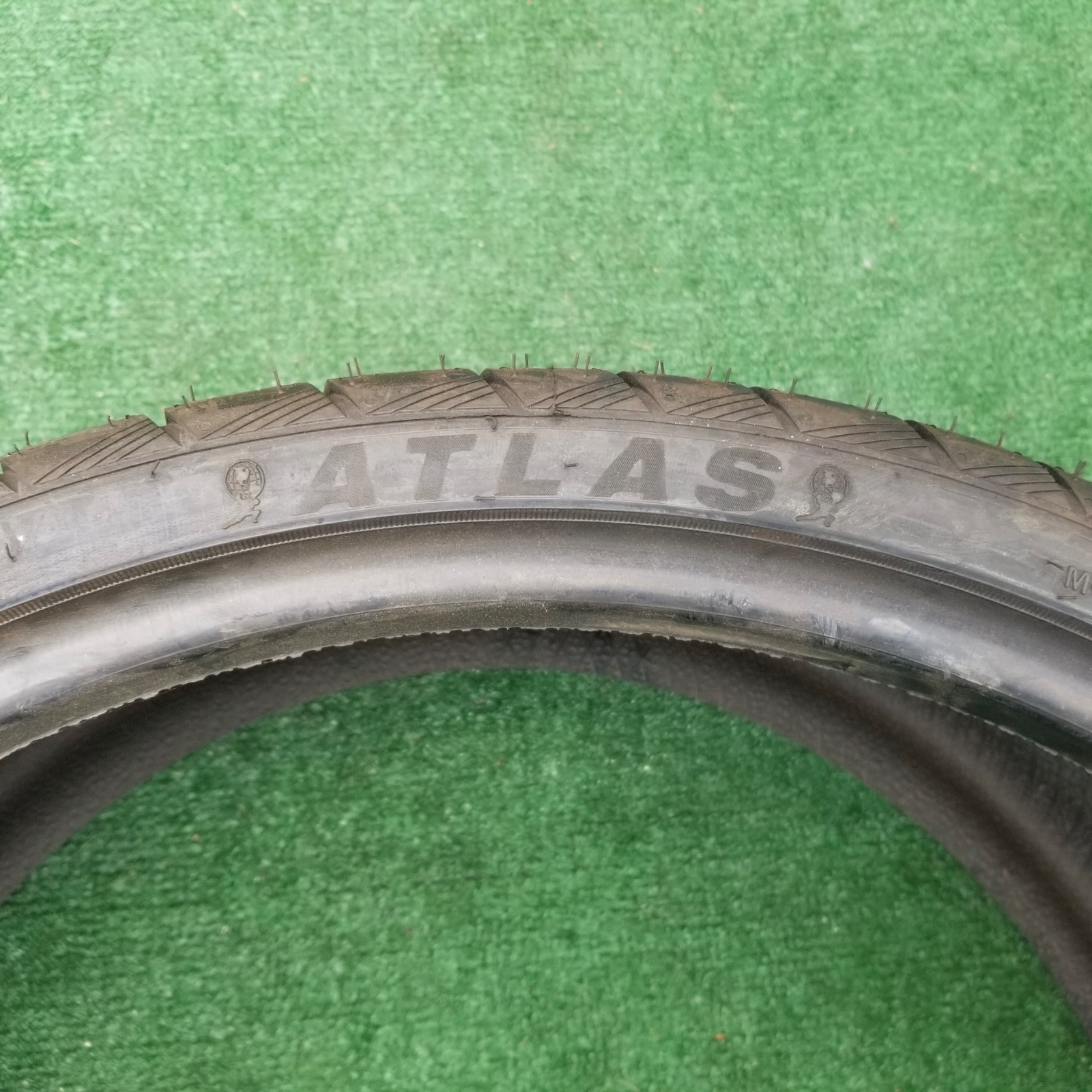 285/25R22 Atlas Force UHP Tire Brand New Sticker 285/25R-22 95Y XL 100% Tread