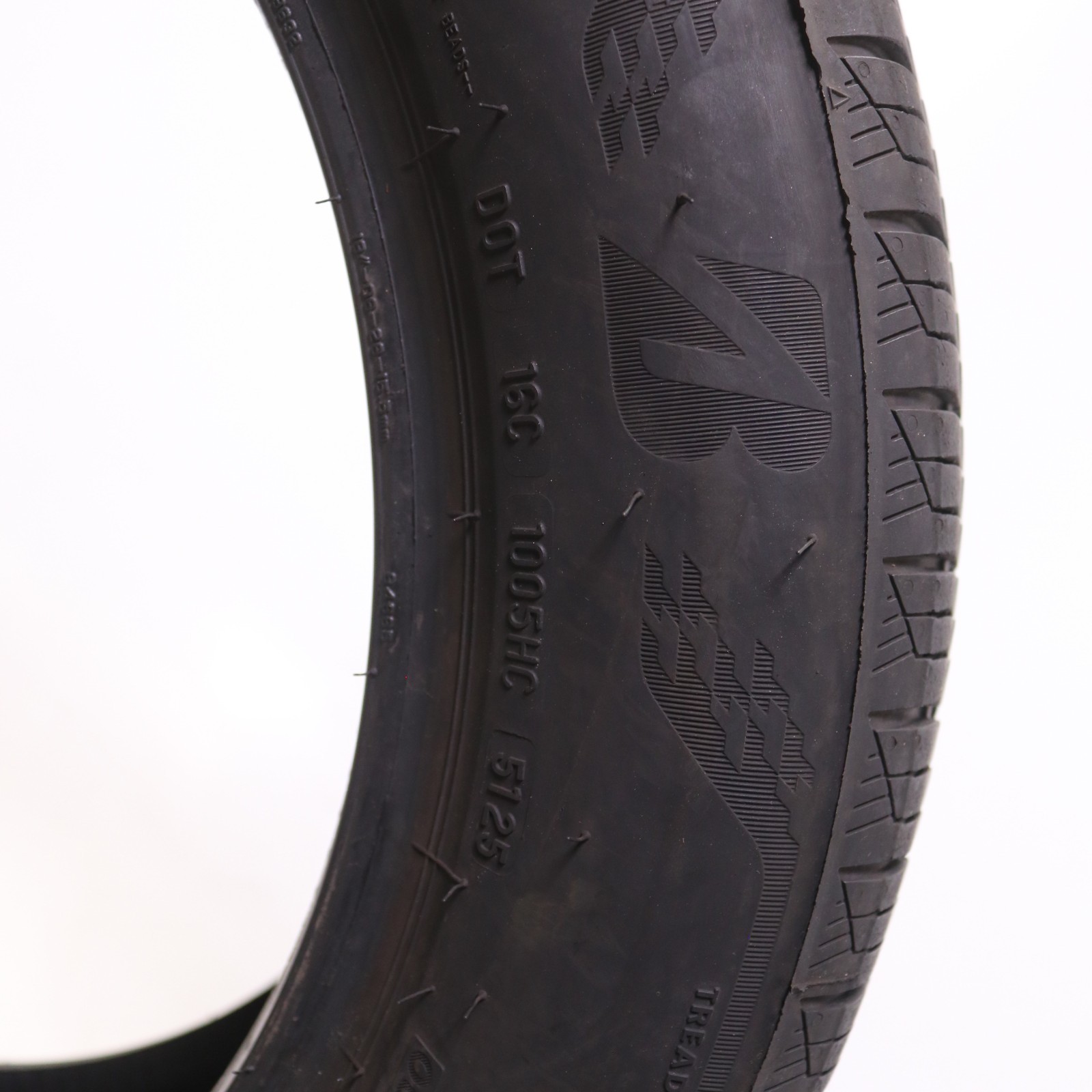 Set of 4 Used 225/55R18 Bridgestone Turanza LS100 – 102H – 7-8/32