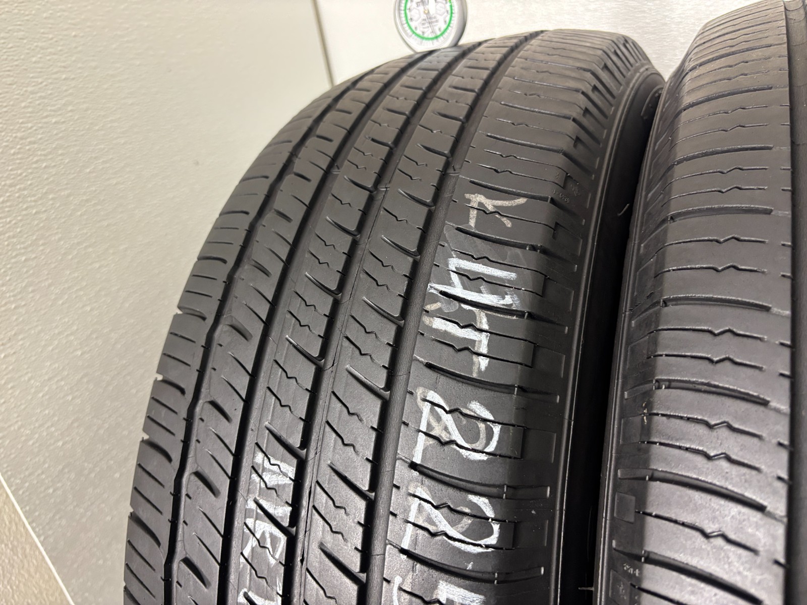 NO SHIPPING ONLY LOCAL PICK UP Set 4 Tires 225 60 18 Michelin Primacy MXM4