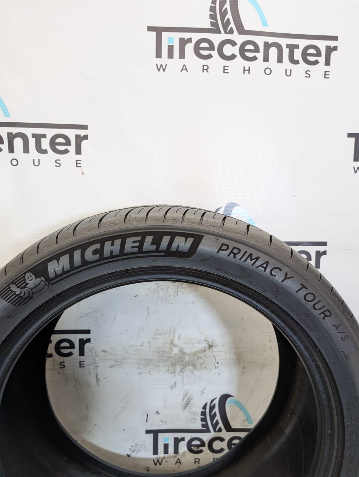 Like New 265/45R20 Michelin Primacy Tour A/S GOE 108W – 8.5/32