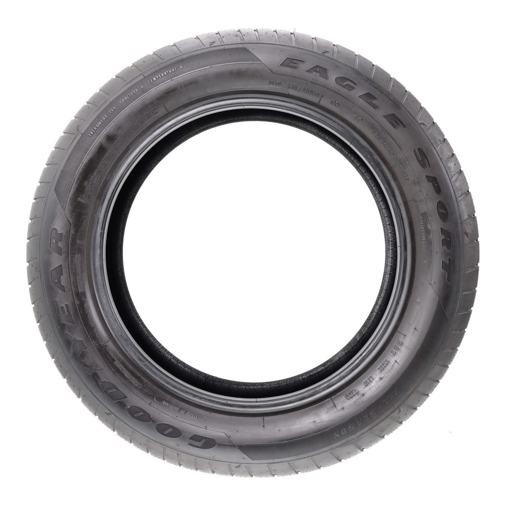 Set of (4) Used 235/55R18 Goodyear Eagle Sport AO 100H – 8-8.5/32