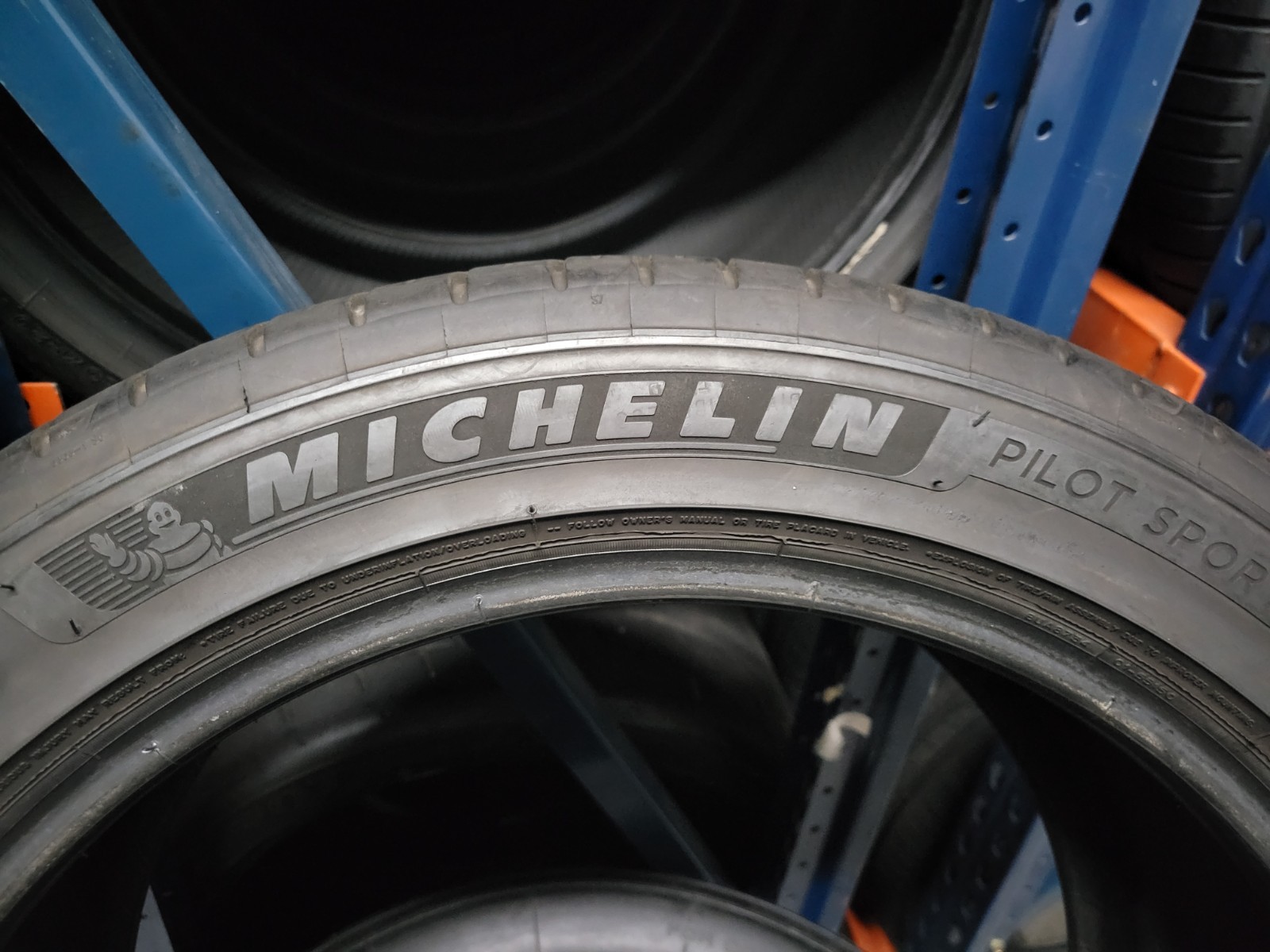 2 SUPER NICE 245/45/19 MICEHLIN PILOT SPORT ALL SEASON 4 245/45ZR19 102Y 8.5/32