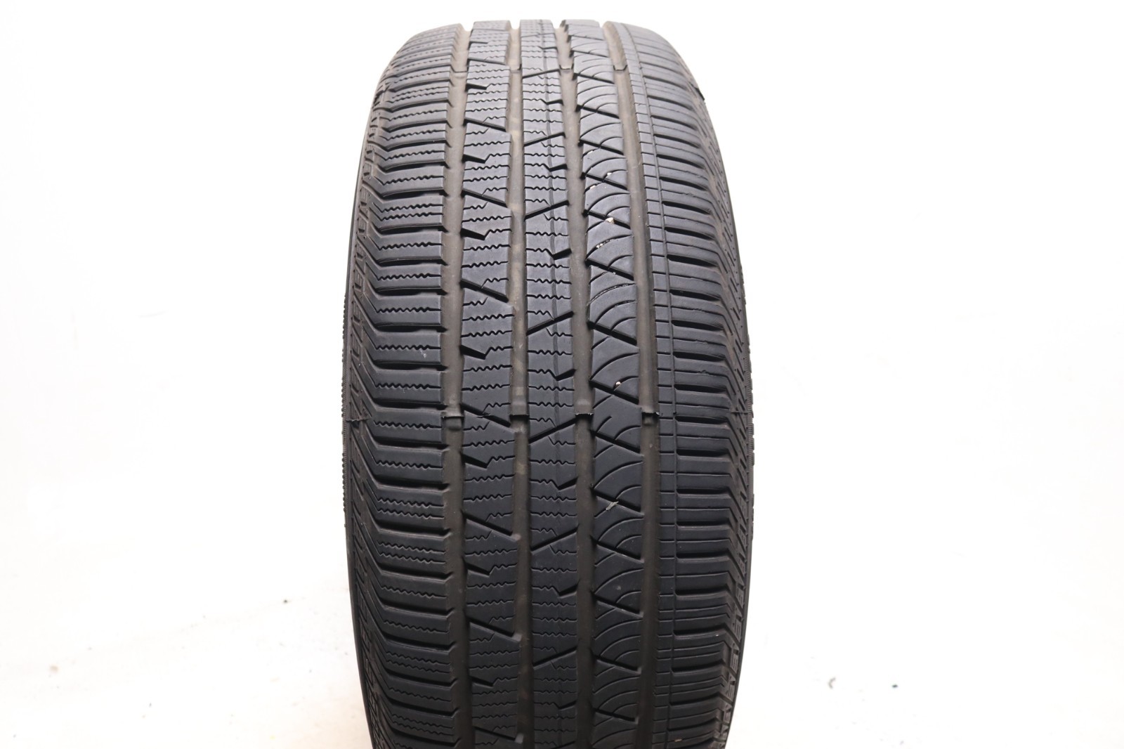Set of 4 Used 235/55R19 Continental CrossContact LX Sport AO – 101H – 8.5-9/32