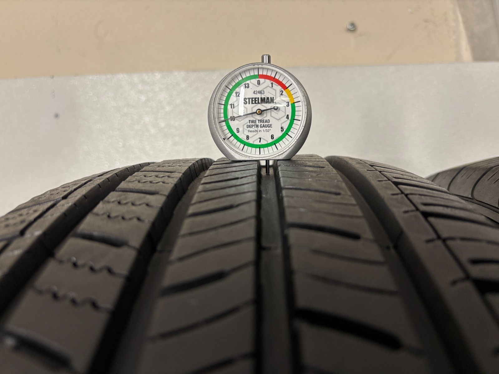 NO SHIPPING ONLY LOCAL PICK UP 2 tires 235 65 18 Kumho Solus TA11