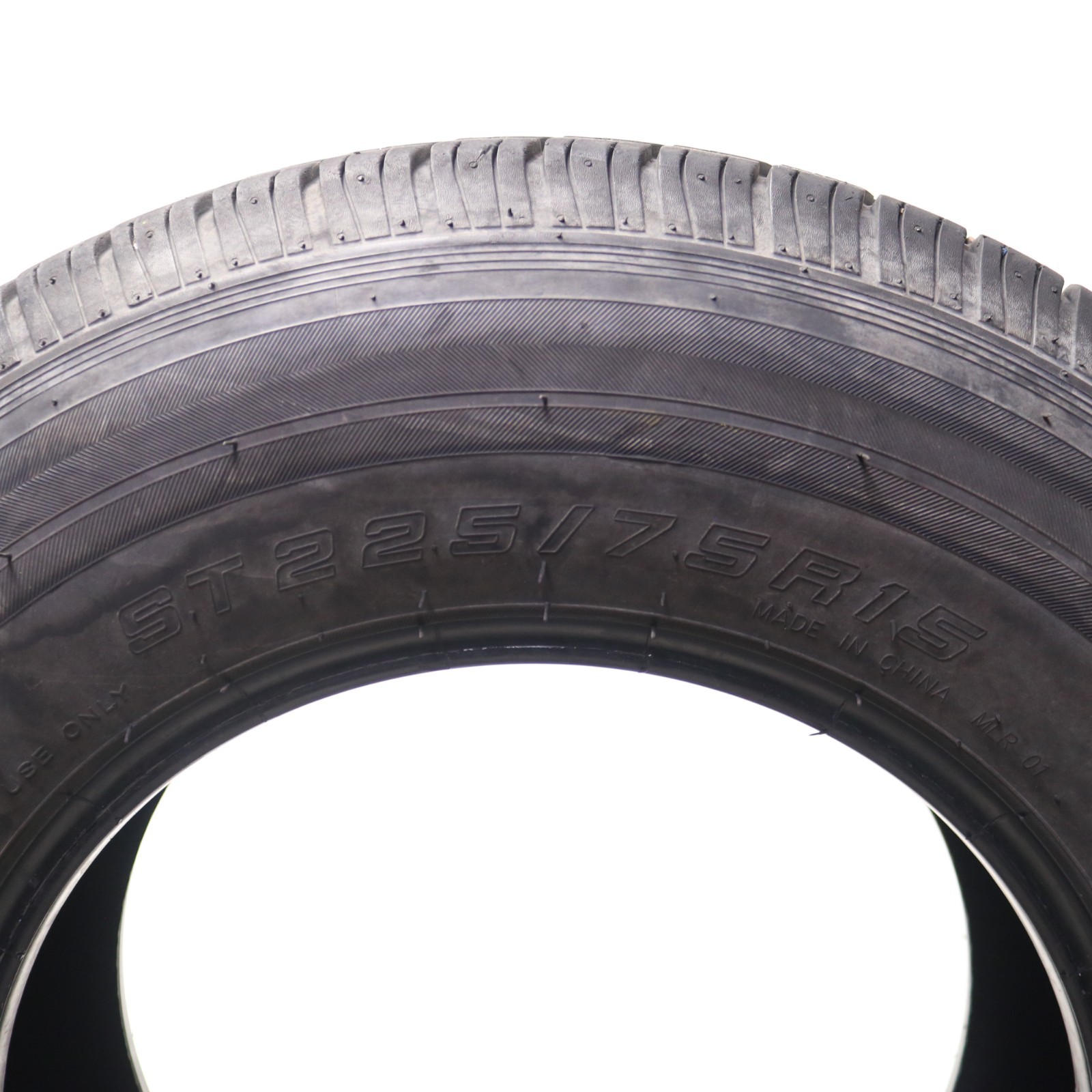 Used ST 225/75R15 Castle Rock Radial ST226 – 113/108L – 7.5/32 No Repairs