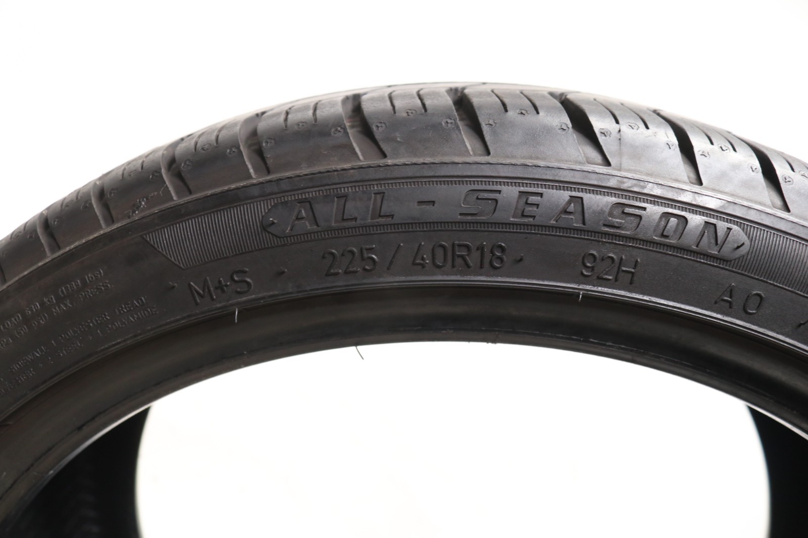 Set of 4 Used 225/40R18 Goodyear Eagle Sport AO – 92H – 9-10/32