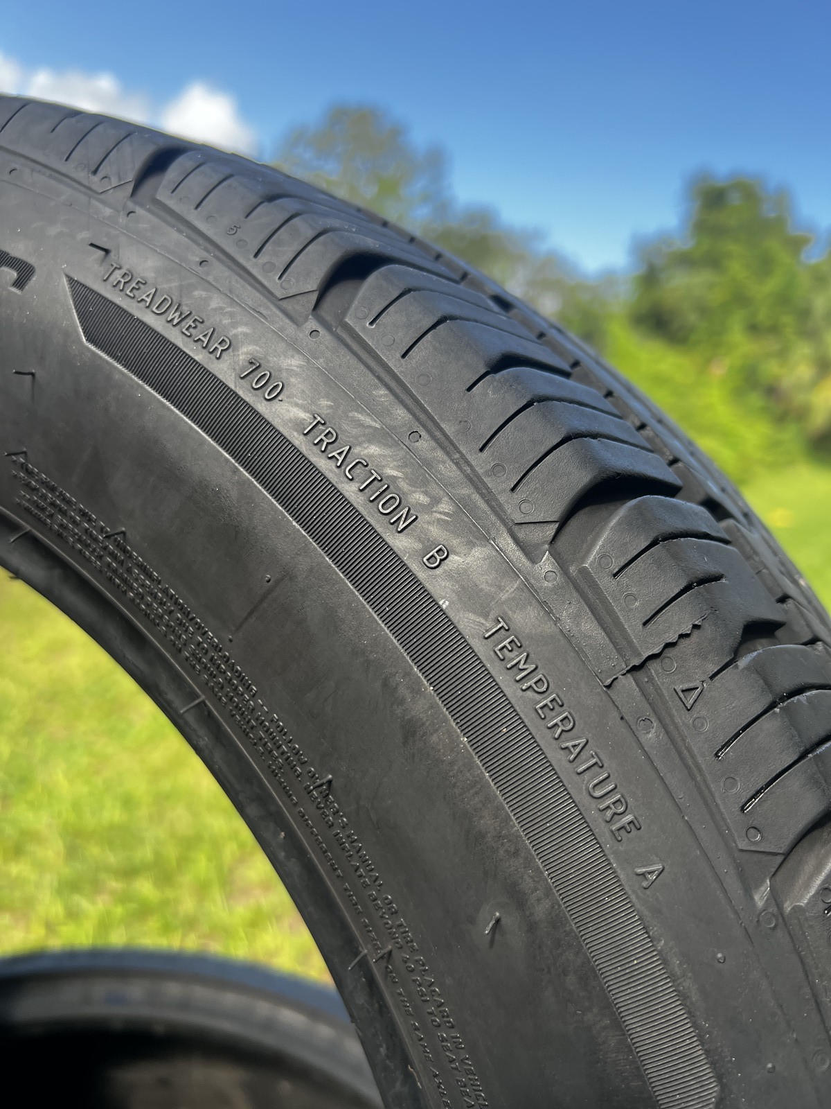 1 Tire BFGoodrich Advantage Control 225/60R18 100H DOT.4822 8/32 NO Patch
