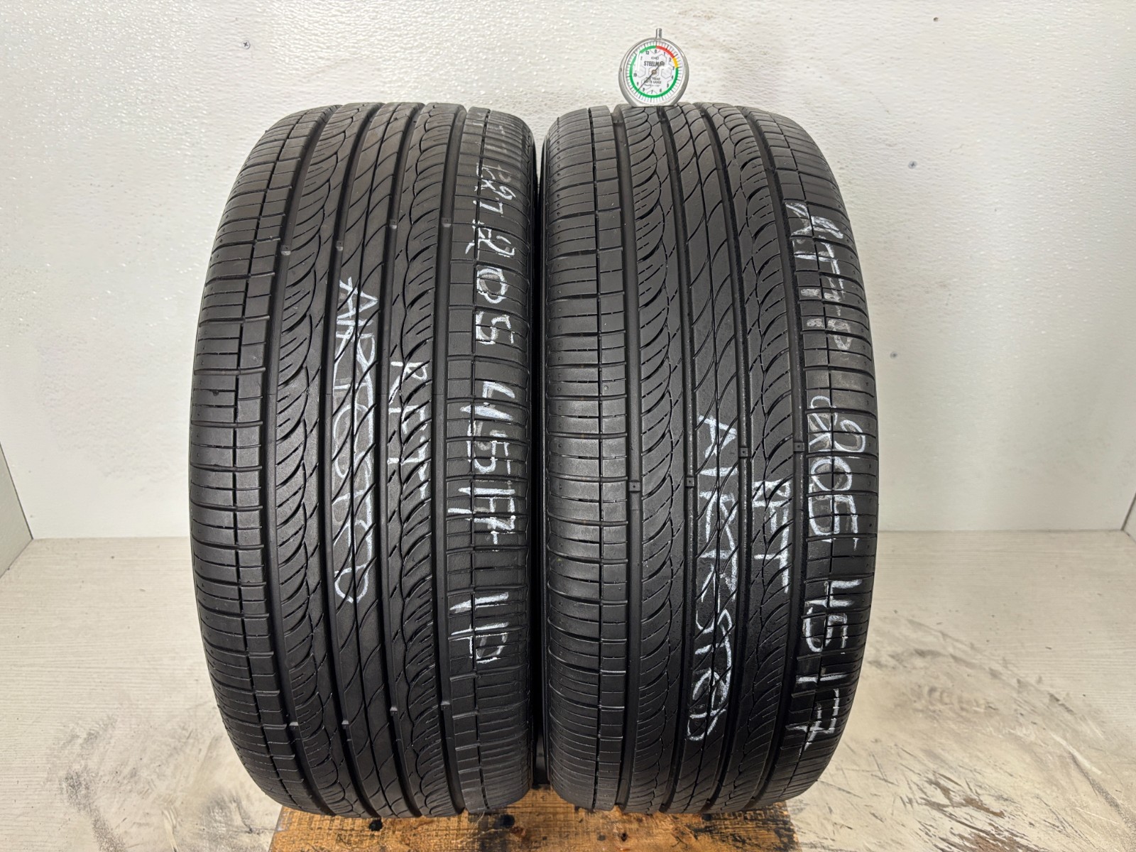 2 Tires 205 45 17 Hankook Optimo H426 HRS Run Flat (70-85% Tread Left)