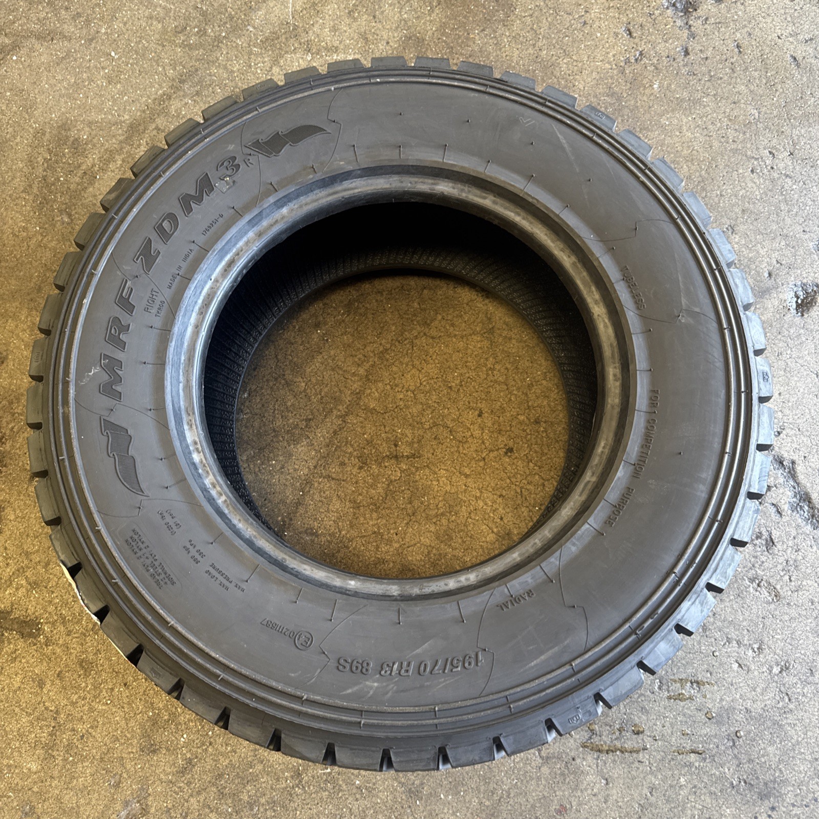 1New 195/70R13 MRF ZDM3 r 89S Motorsport tyres
