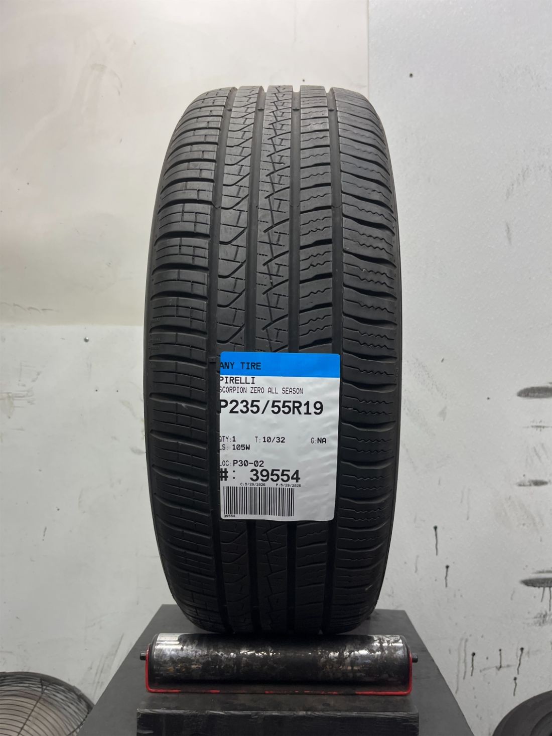 1 Used P235/55R19 Pirelli SCORPION ZERO ALL SEASON 105 W – 10/32