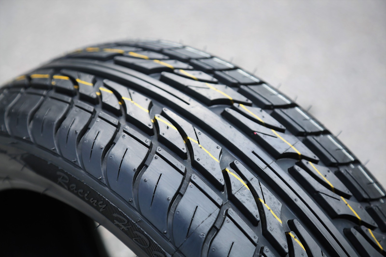 4 Tires 185/50R16 Haida Racing HD921 Performance 81V