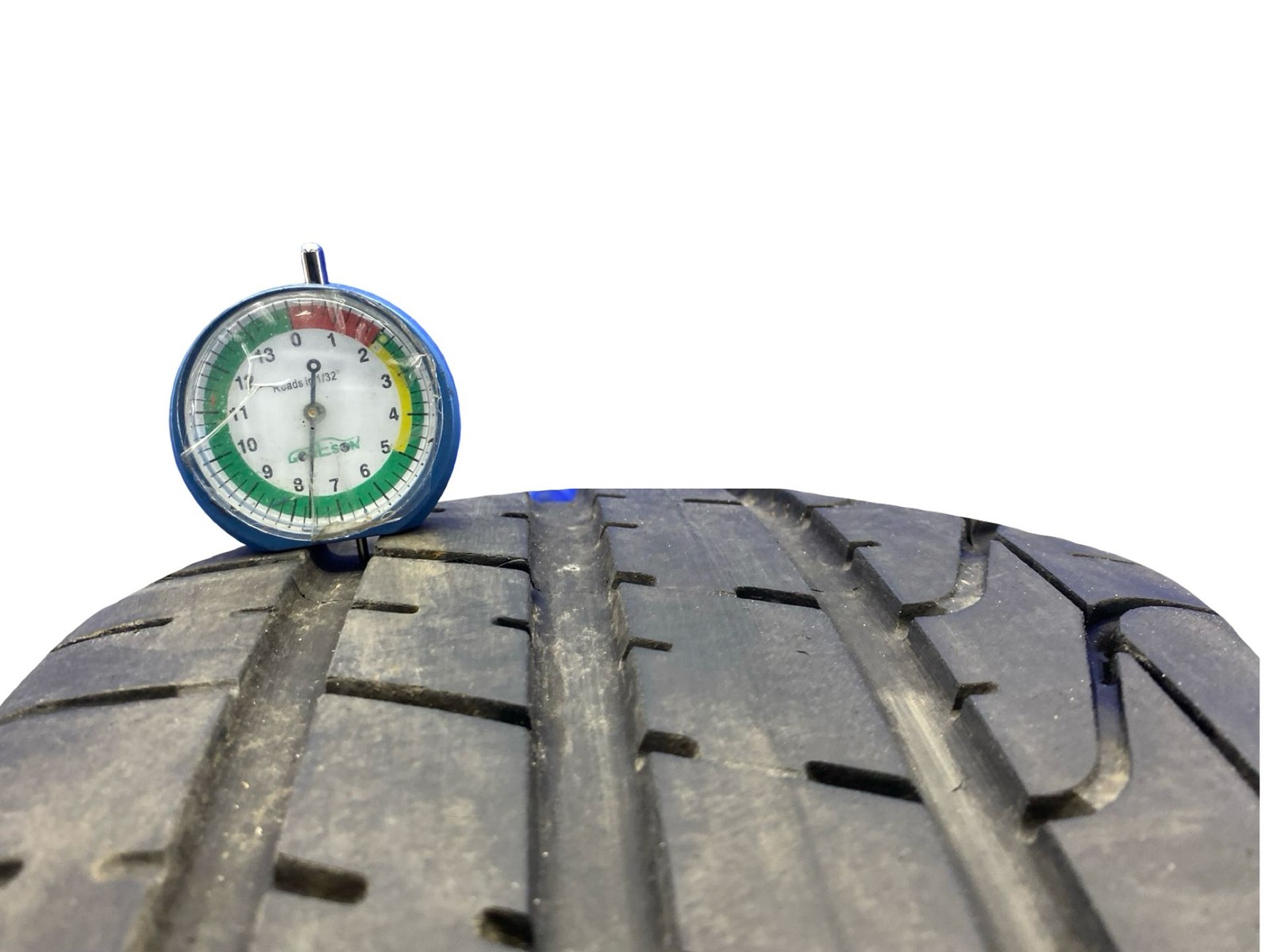 255/35R20 97Y PIRELLI P ZERO 7/32NDS DATECODE 1922