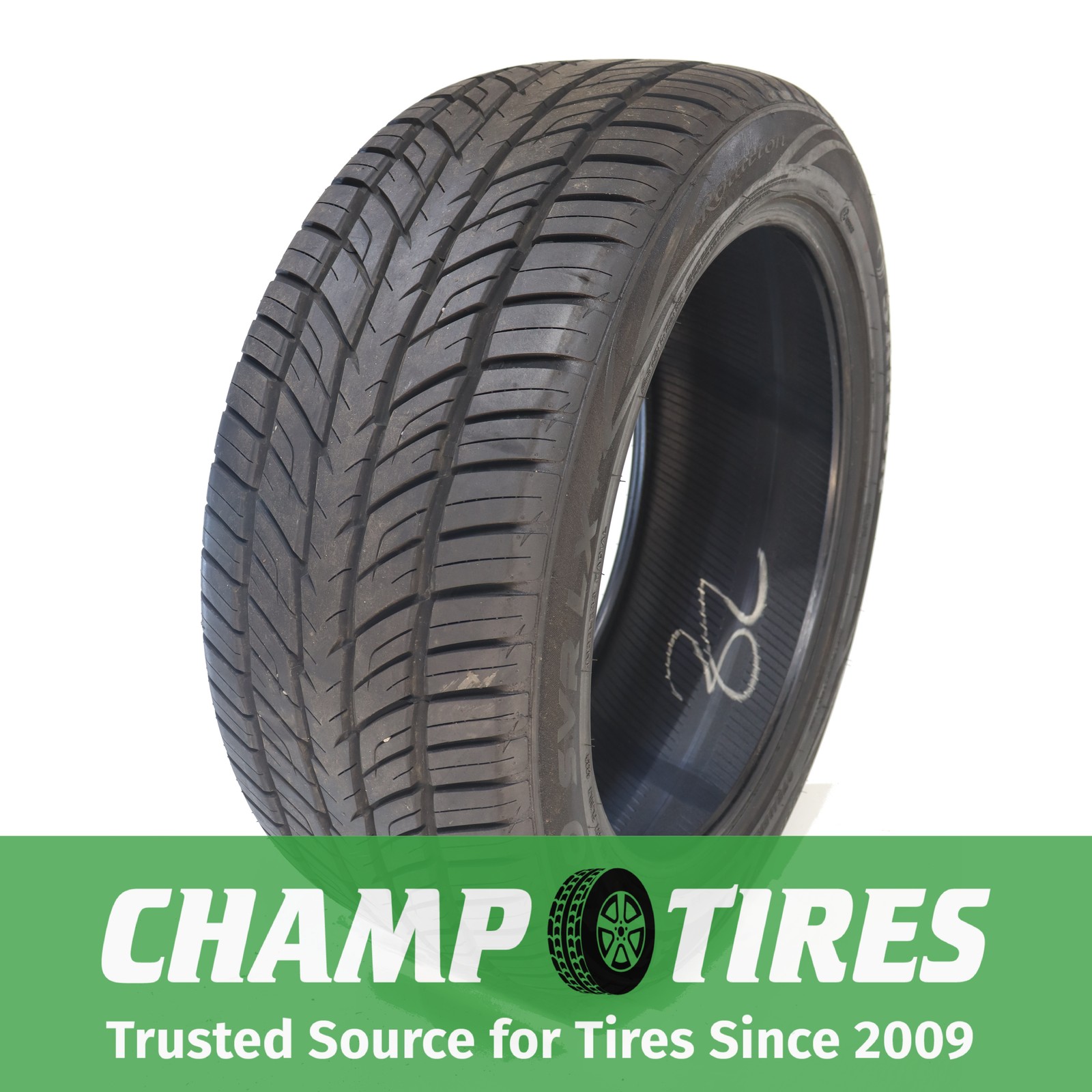 Set Of 2 P275/45R20 Sailun Atrezzo SVR LX+ 110 V Used 11/32nds