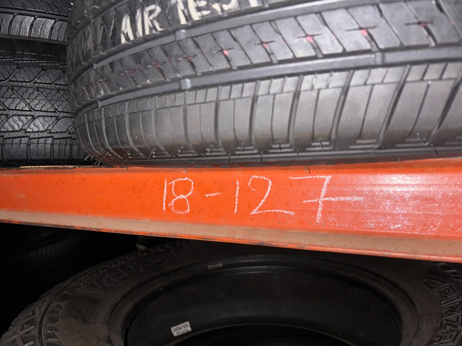 NO SHIPPING ONLY LOCAL PICK UP Set 4 Tires 235 65 18 Michelin Primacy Tour A/S