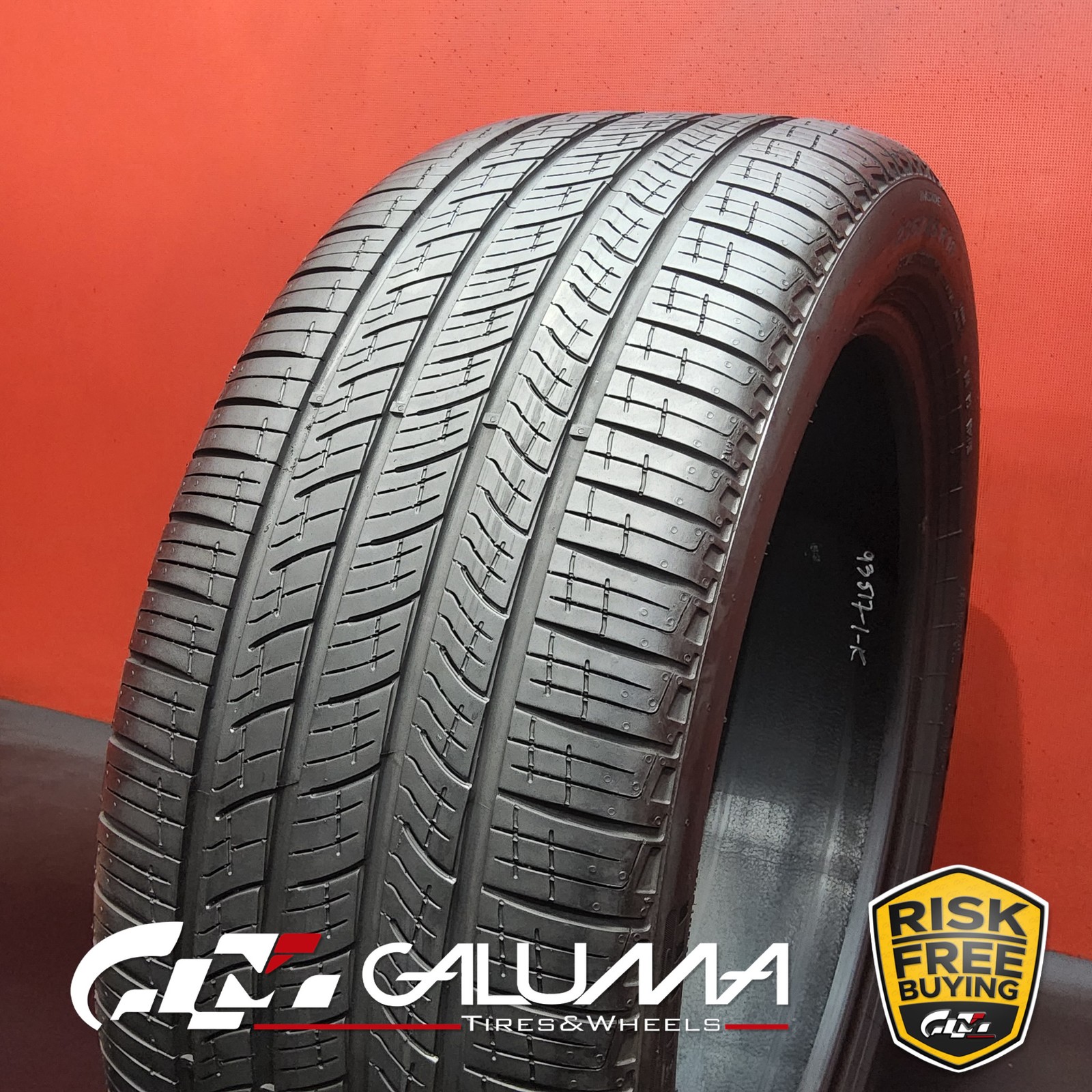 1 (One) Tire Pirelli P Zero MS RunFlat RE0 XL 235/45R18 235/45/18 No Patch 93517