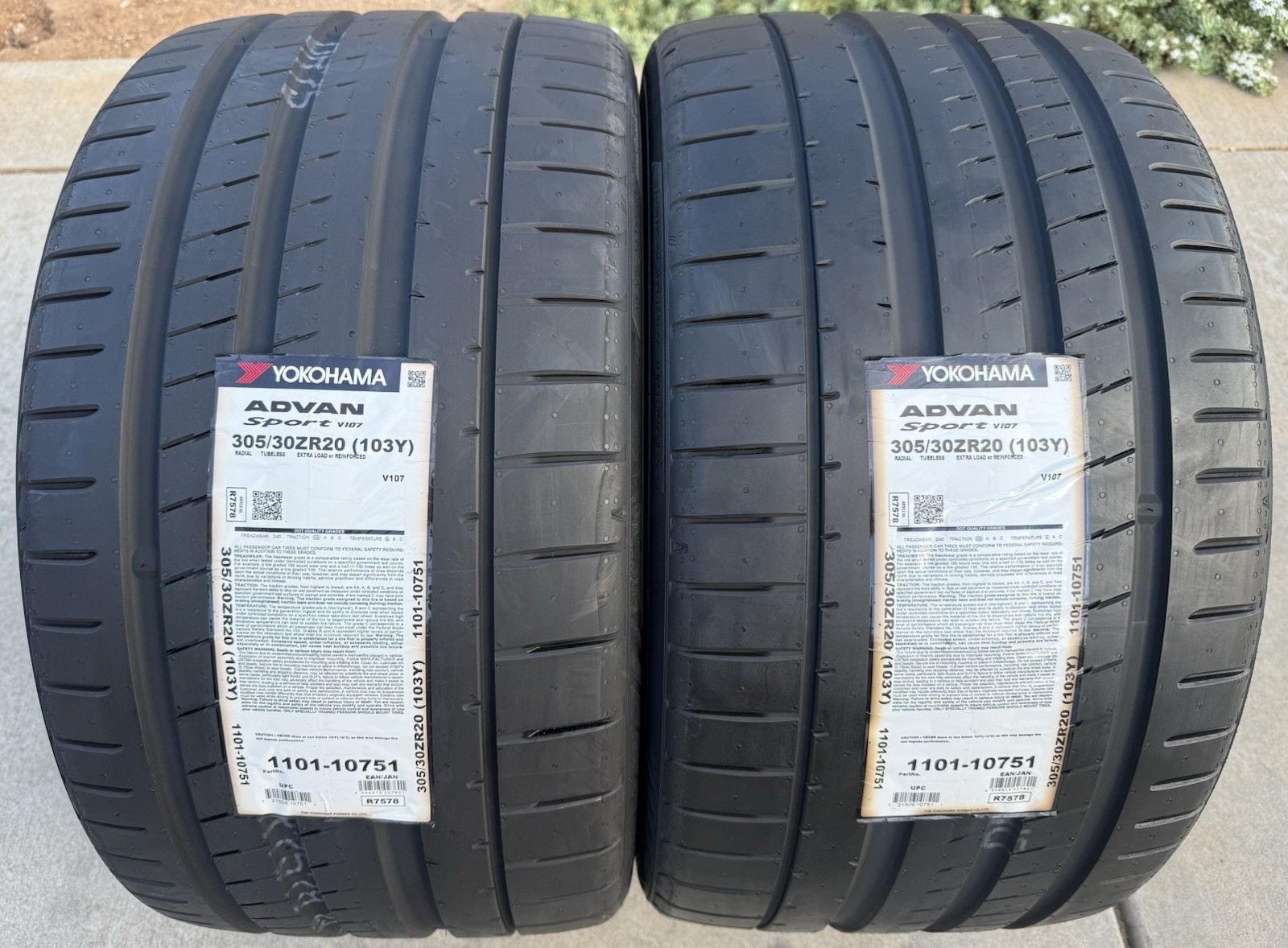 Set of TWO BRAND NEW 305/30ZR20 (103Y) Yokohama ADVAN Sport V107 Tires 3053020