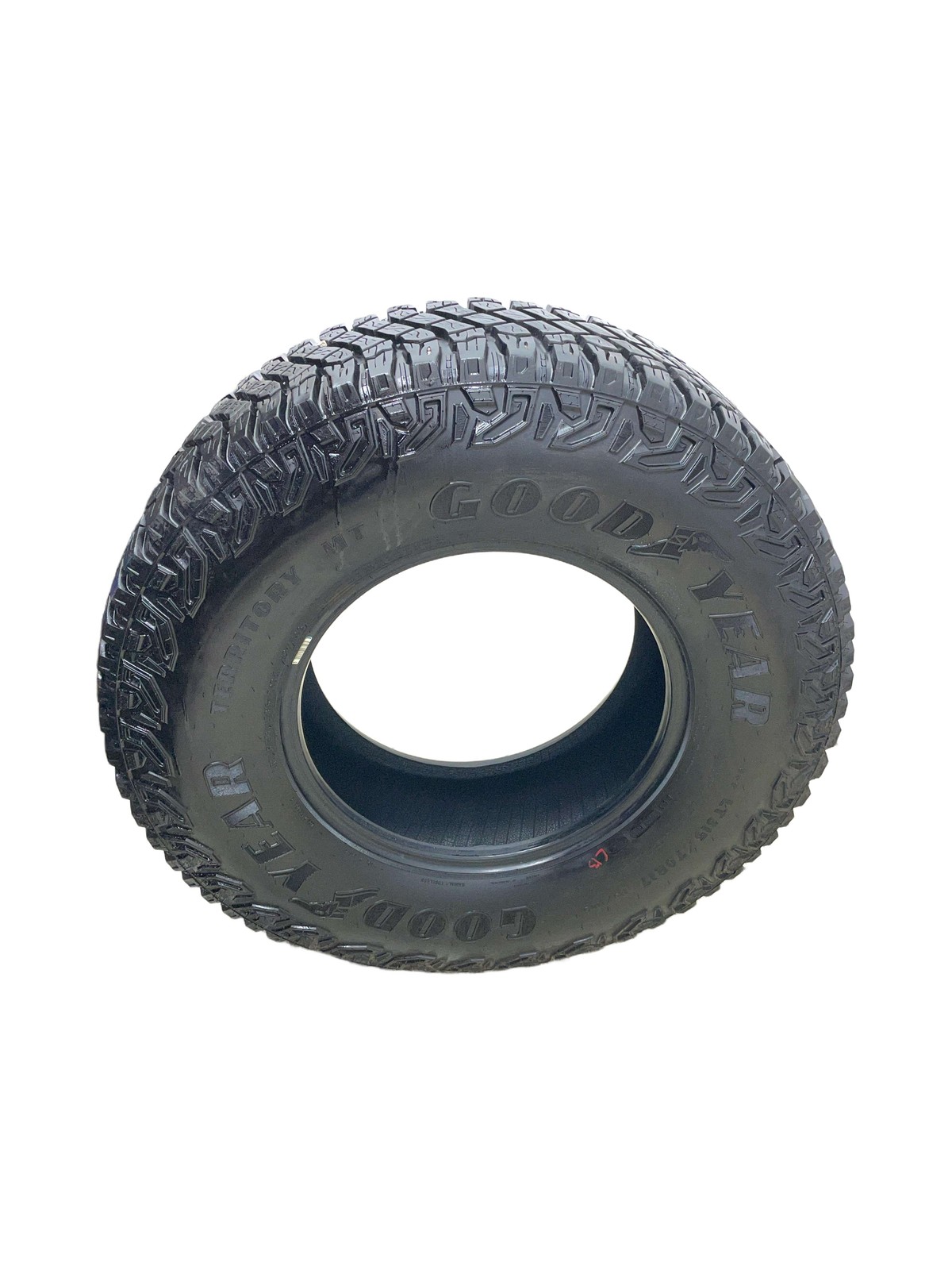 GOODYEAR TERRITORY MT 113S 315/70R17 13/32NDS DOT (4424)