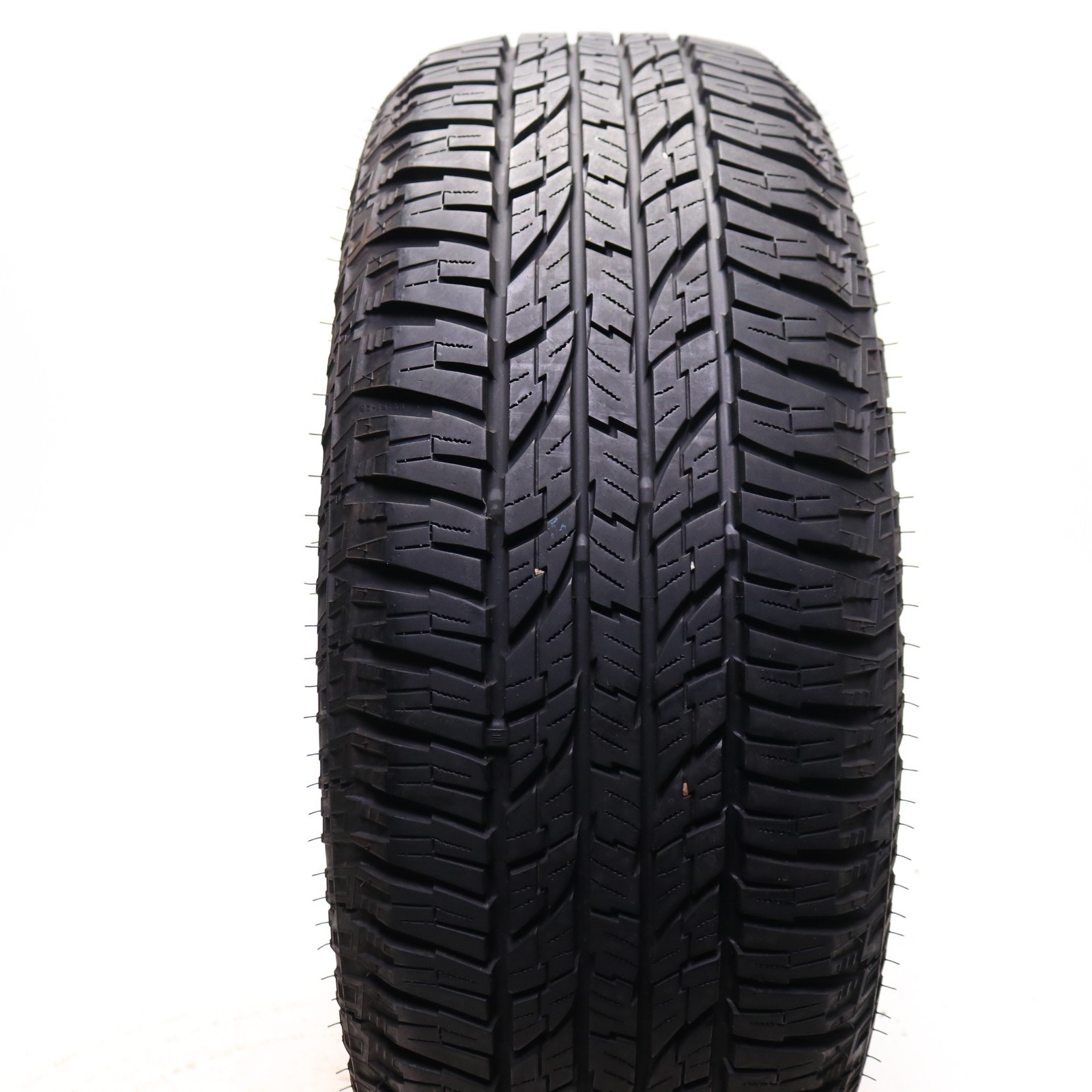 Used 225/60R17 Yokohama Geolandar A/T G015 – 99T – 9.5/32