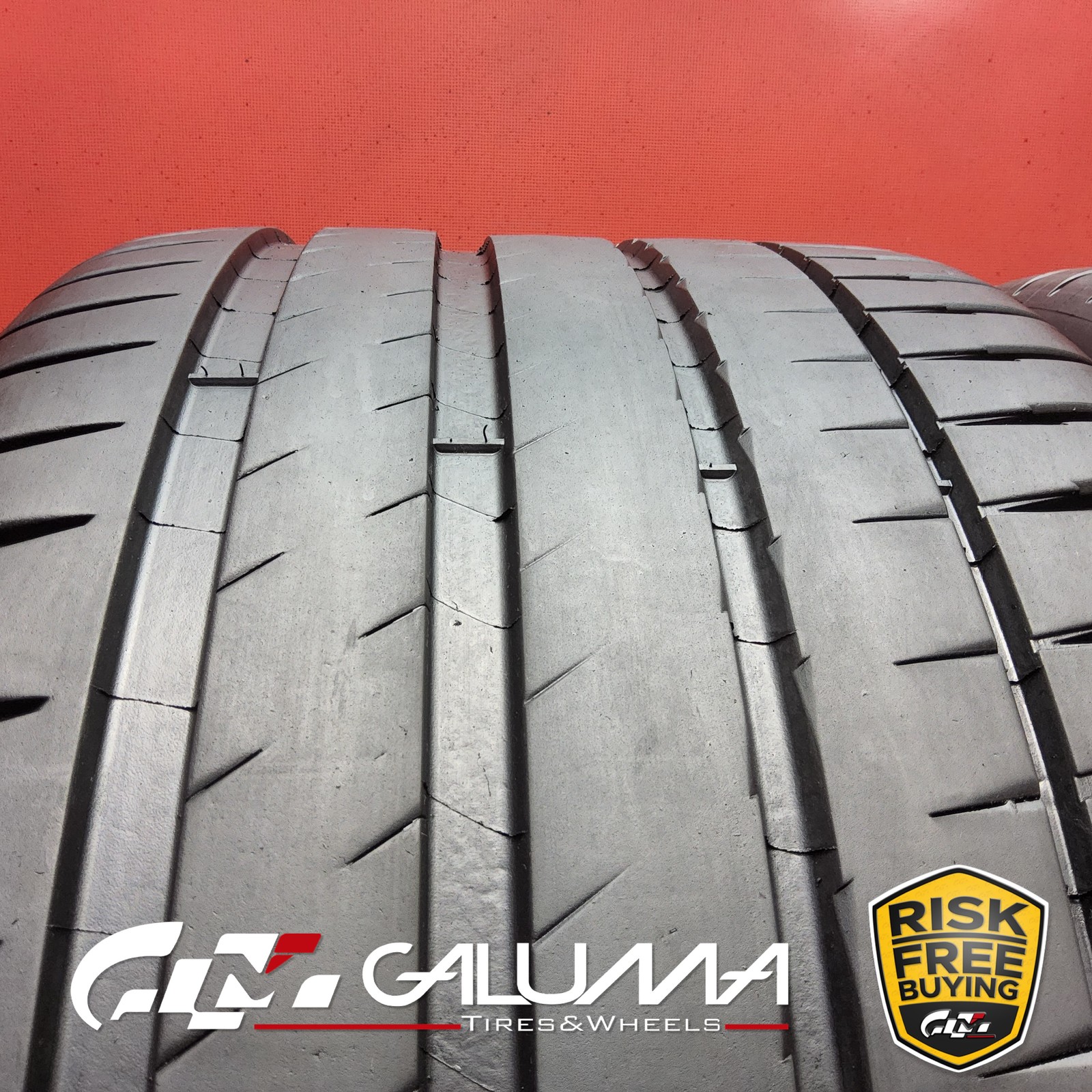 Set of 2 Tires LikeNEW Michelin Pilot Sport 4S MO1A 305/30ZR21 No Repairs #96210
