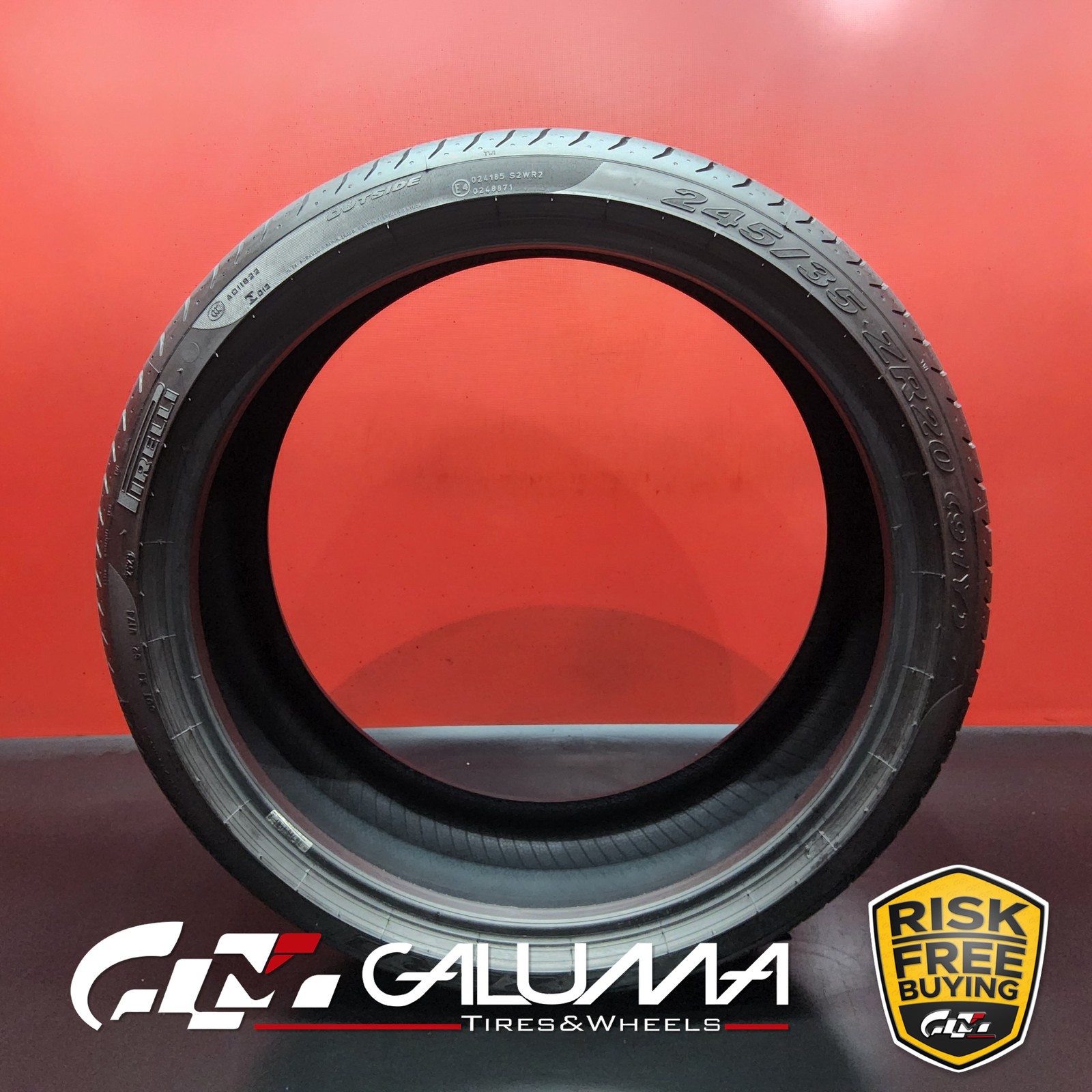 1 Tire Pirelli P Zero (N0) 245/35ZR20 245/35/20 2453520 91Y No Repairs #94945
