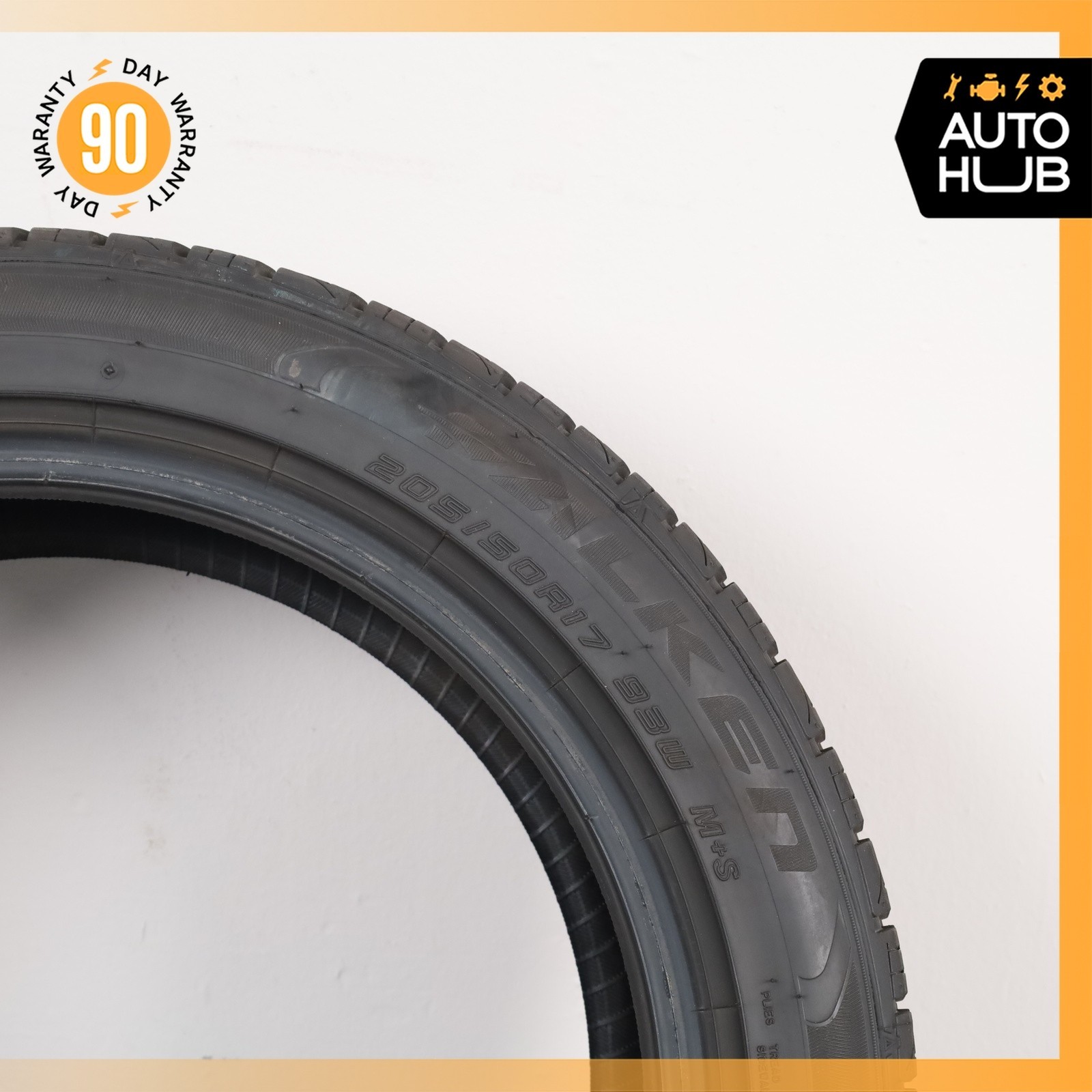 205/50R17 Falken Ziex ZE950 205 50 17′ 93W 8.5/32″ Tire Set of 2