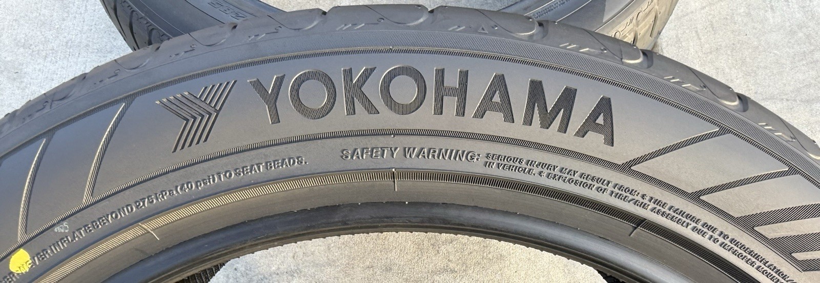 Set of TWO BRAND NEW 305/30ZR20 (103Y) Yokohama ADVAN Sport V107 Tires 3053020