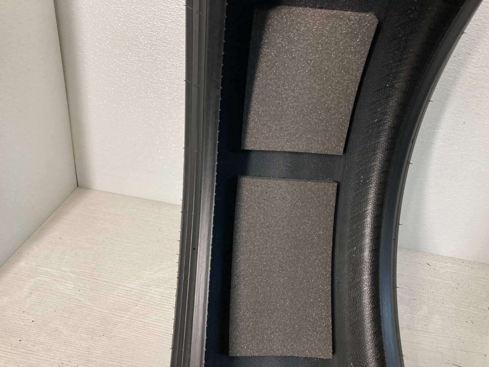 1 Tire 275 40 22 Pirelli P Zero LR (45-52% Tread Left) 108Y
