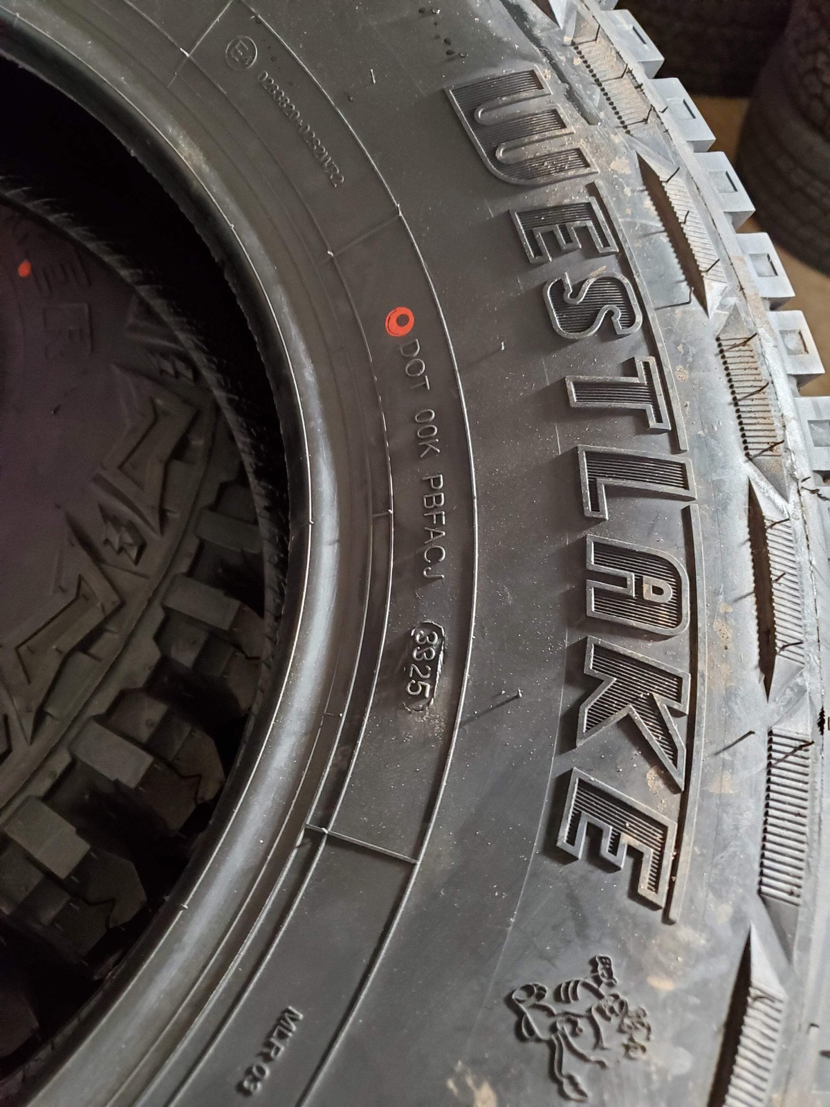WESTLAKE RADIAL SL369 A/T BSW P 255 75 17 115T ALL TERRAIN TIRE 22130003
