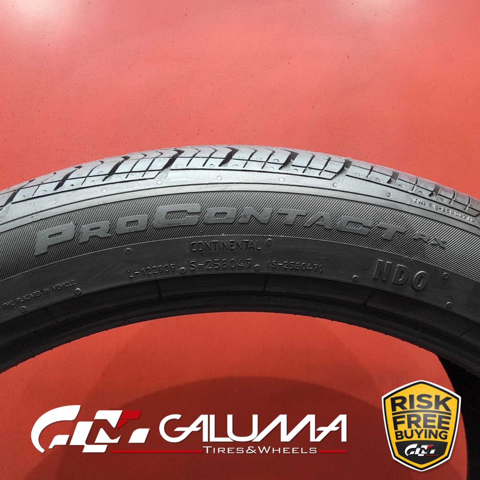 1 (One) Tire LikeNEW Continental ProContact RX XL 325/30R21 325/30/21 108V 91061