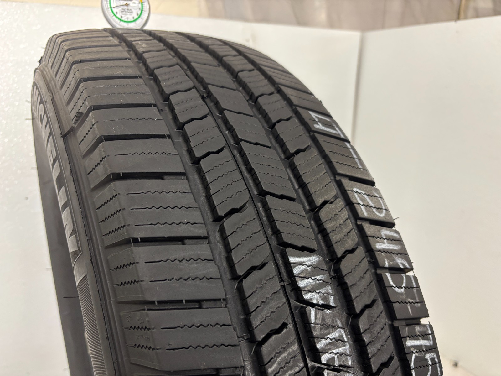 1 Tire LT 245 75 17 Michelin LTX M/S2 (10.00/32 Tread Left) NO REPAIRS