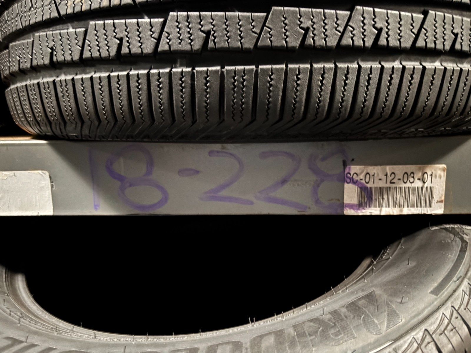 NO SHIPPING ONLY LOCAL PICK UP Set 4 Tires 225 60 18 Michelin Primacy MXM4