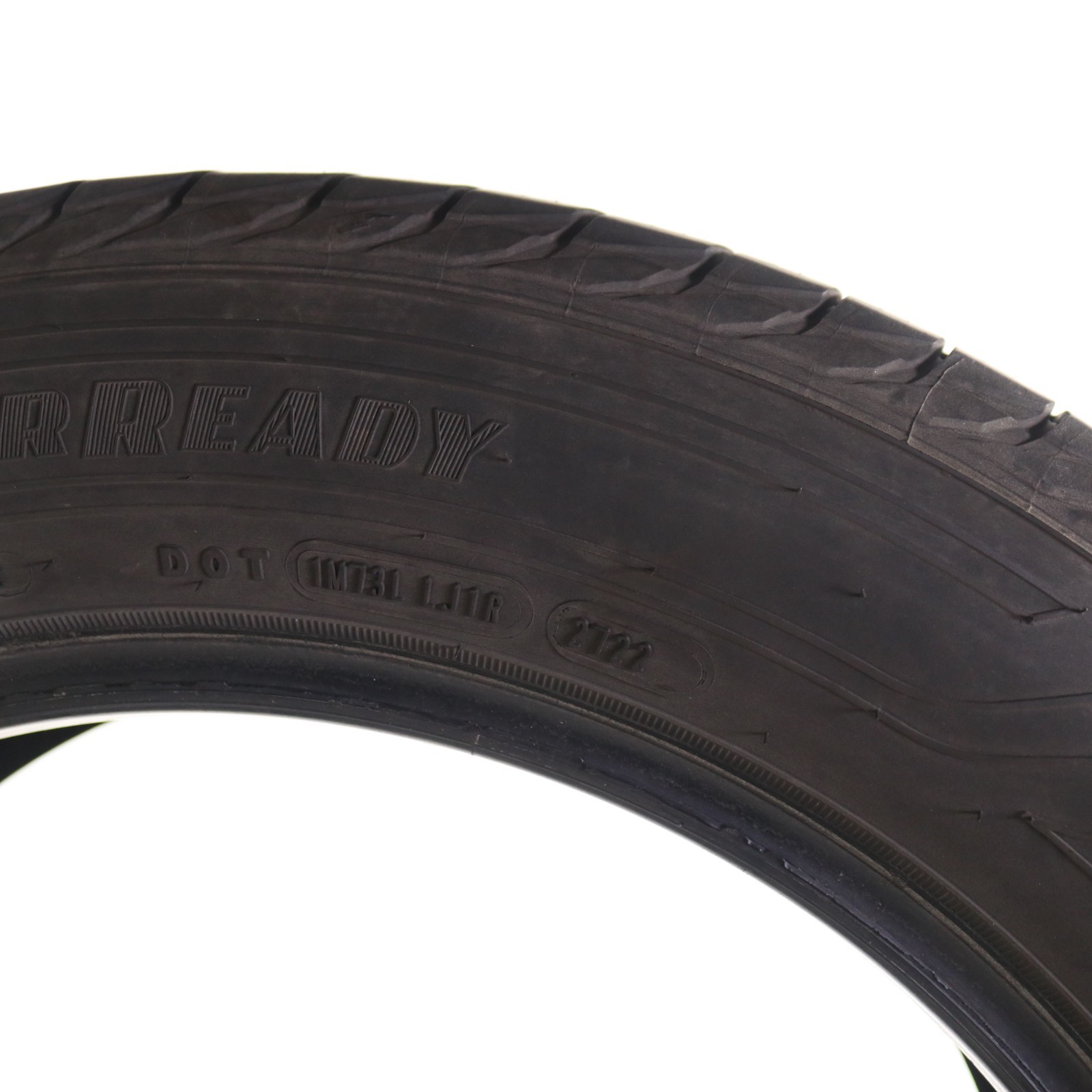 Used 235/55R18 Goodyear Assurance WeatherReady – 100V – 6.5/32