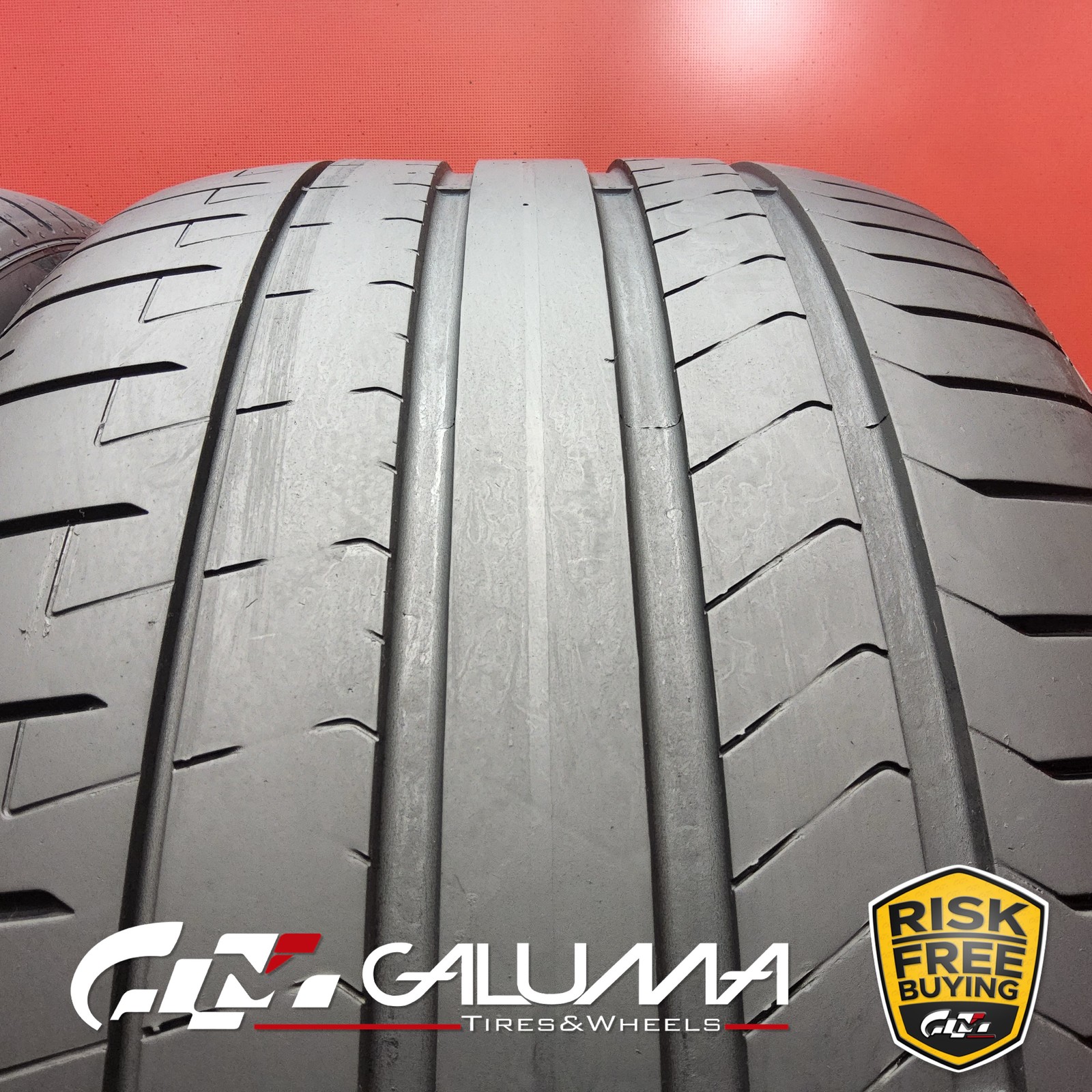 Set of 2 Tires Pirelli P-Zero (PZ4) MO1A XL 285/40ZR19 285/40/19 107Y #95366