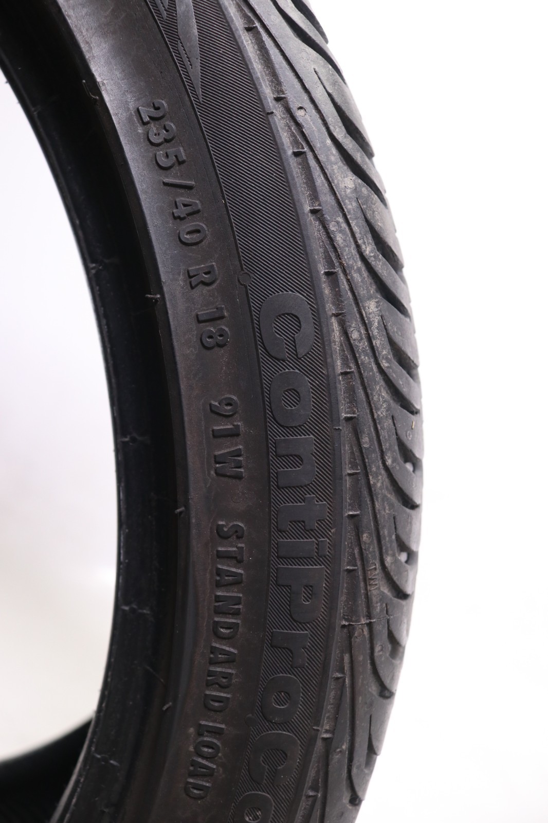 Set of 2 Used 235/40R18 Continental ContiProContact – 91W – 6.5-7/32 No Repairs