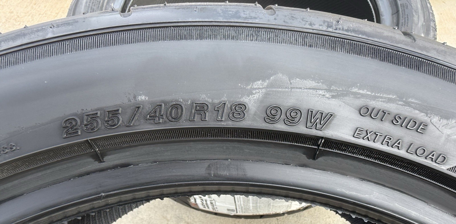 Set of TWO BRAND NEW 255/40R18 99W Yokohama ADVAN NEOVA AD09 Tires 2554018