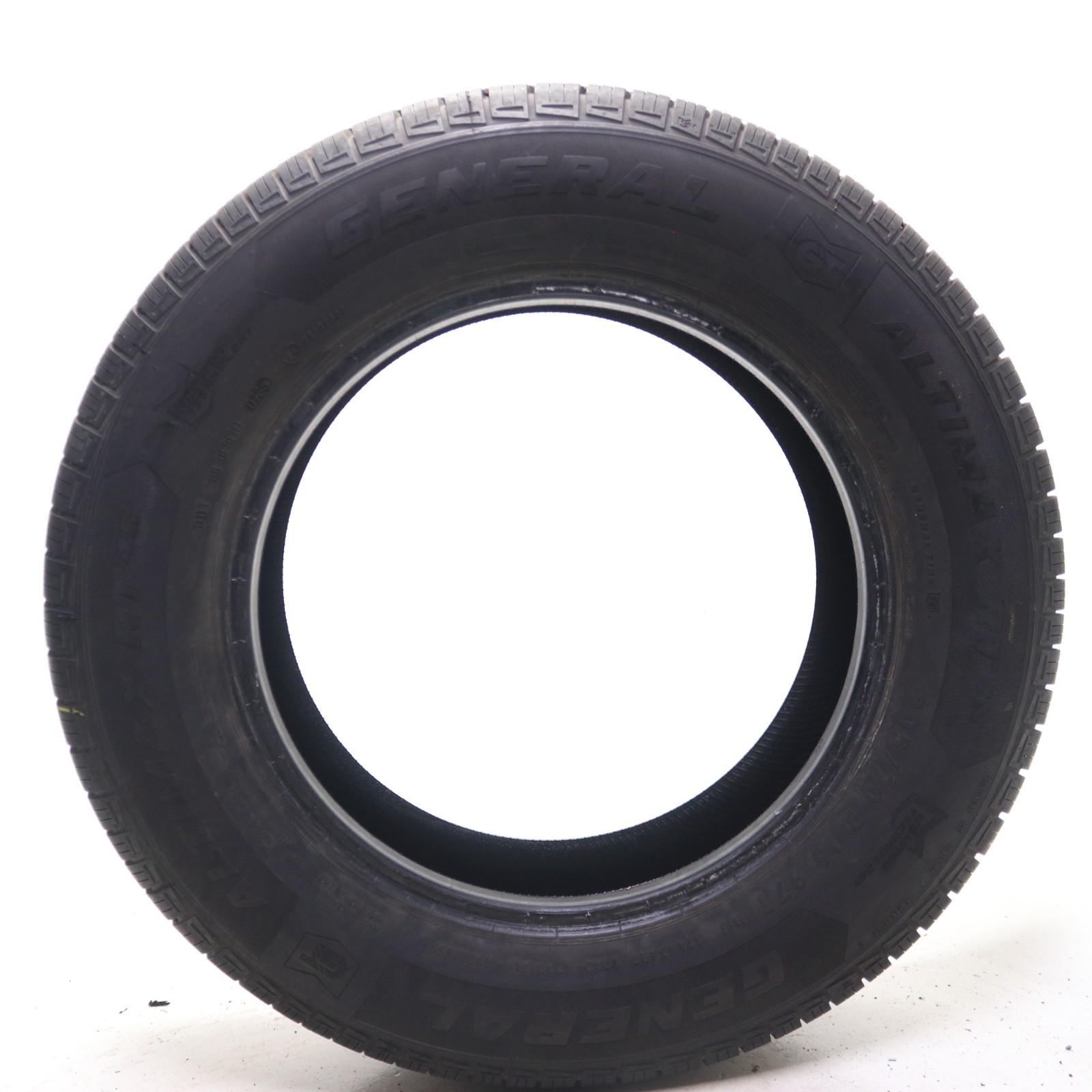 Set of 4 Used 205/70R16 General Altimax RT45 – 97T – 9-10/32