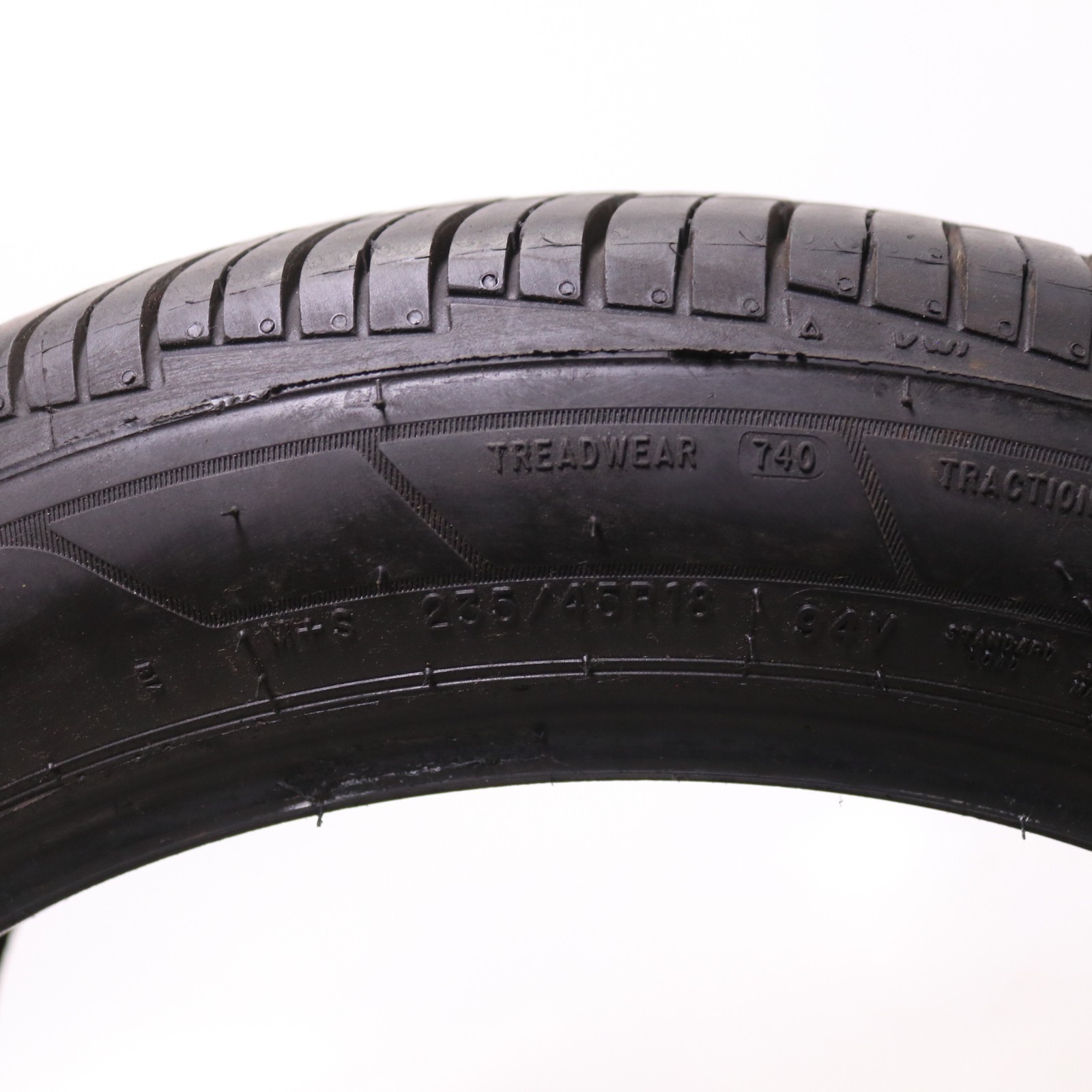 Set of 4 Used 235/45R18 Cooper ProControl – 94V – 8.5-9.5/32
