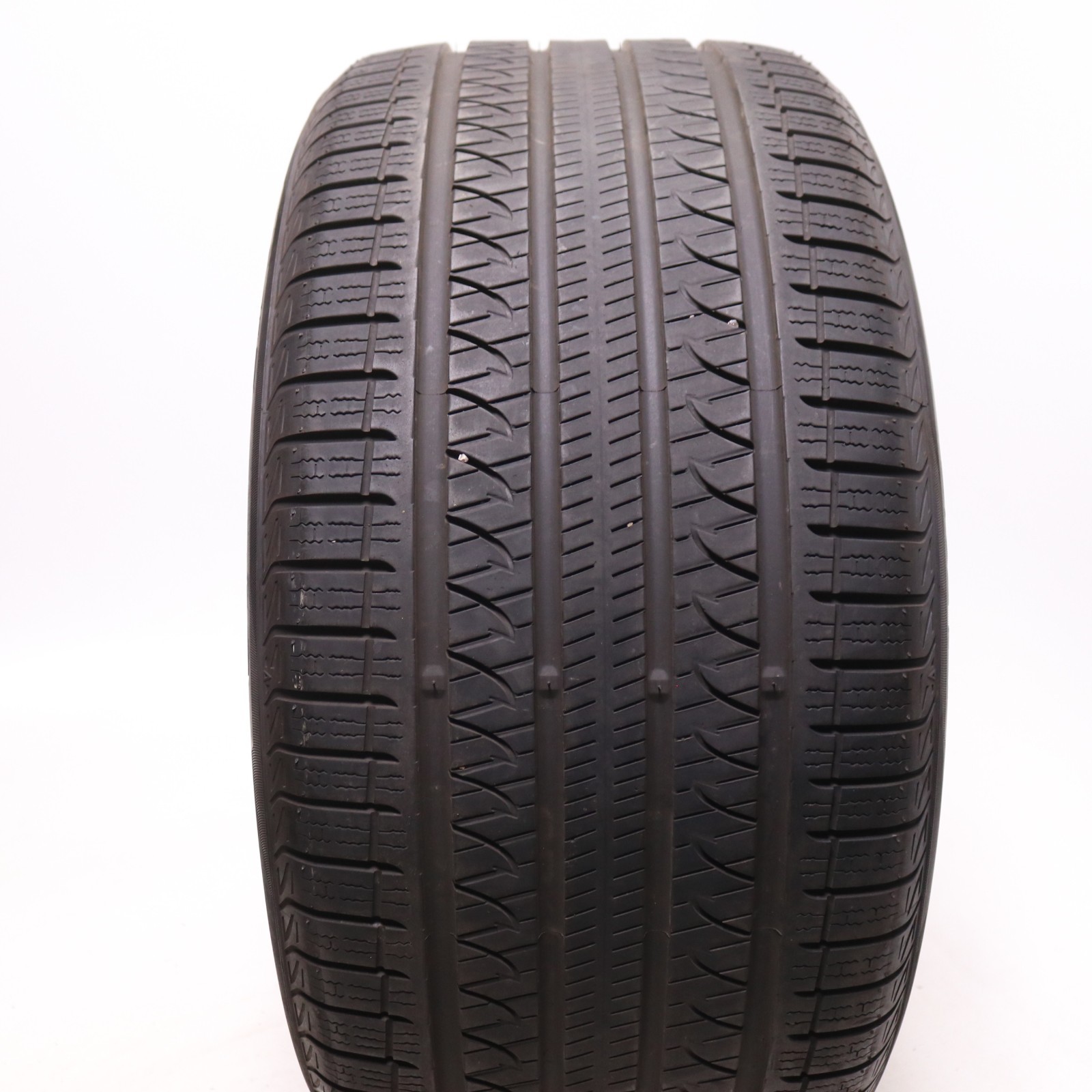 Set of 2 Used 305/40R20 Yokohama Avid GT S35 NO – 112V – 7-7.5/32